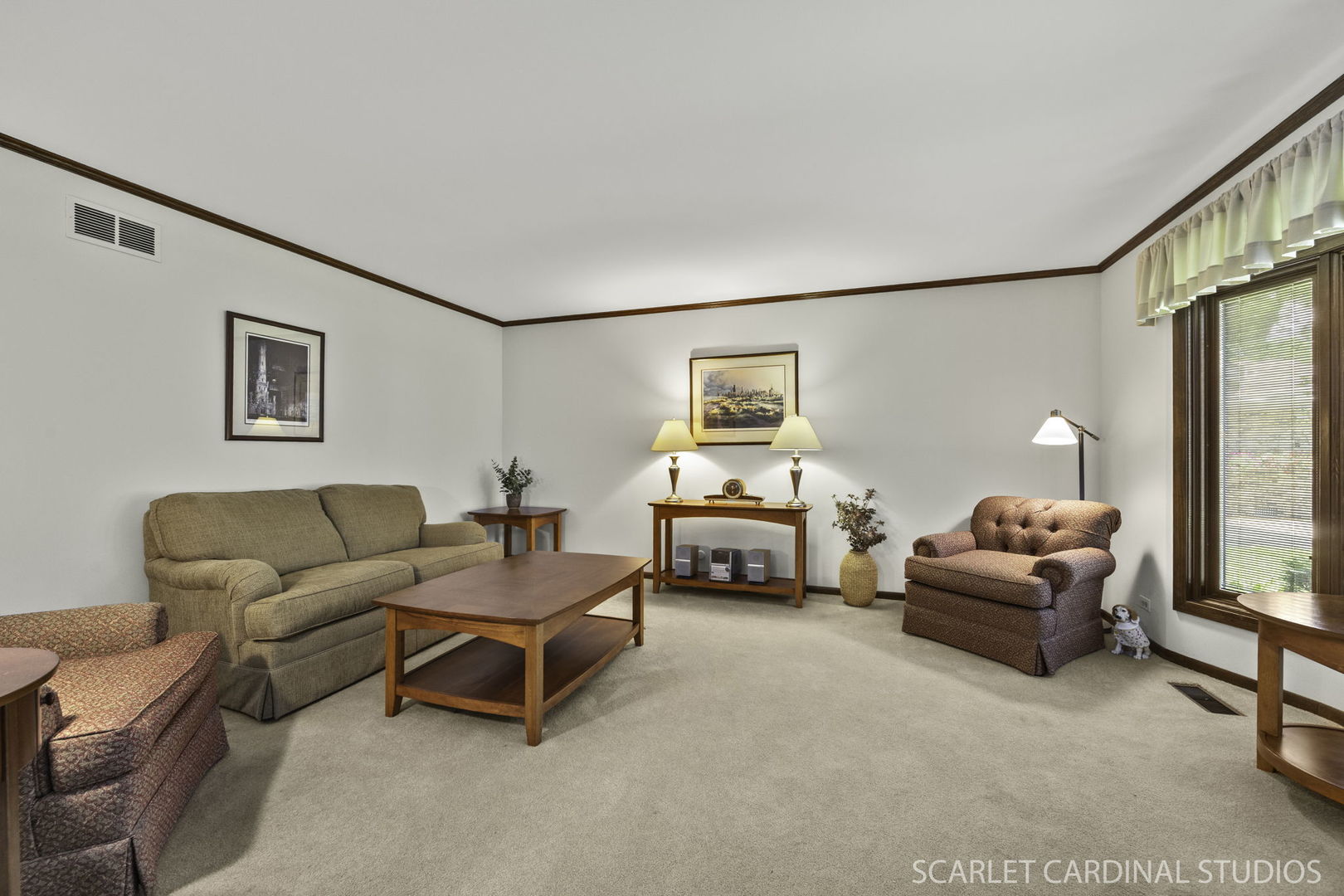 19 E Jackson Street, Villa Park, IL 60181