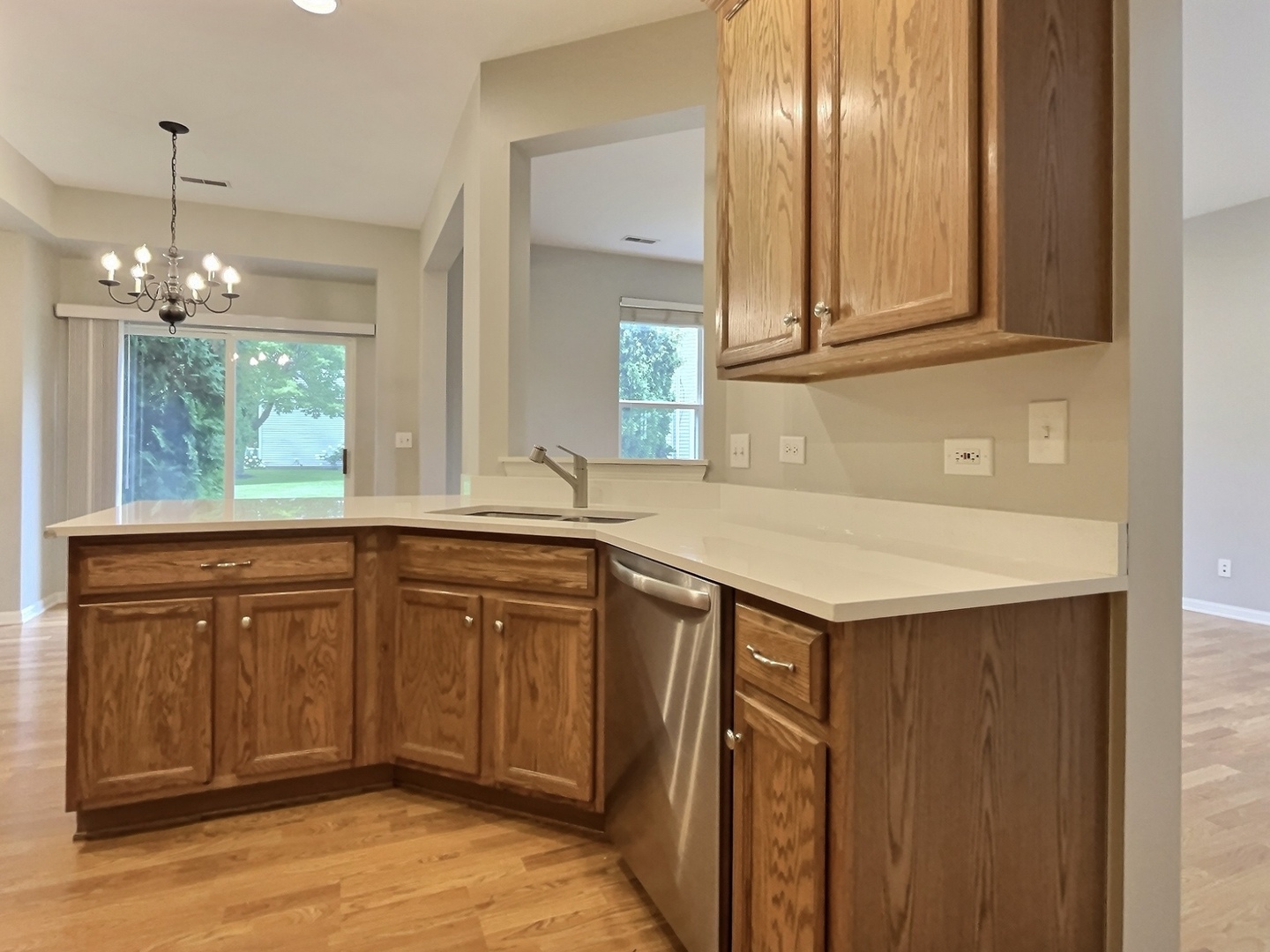 3142 Bromley Lane, Aurora, IL 60502