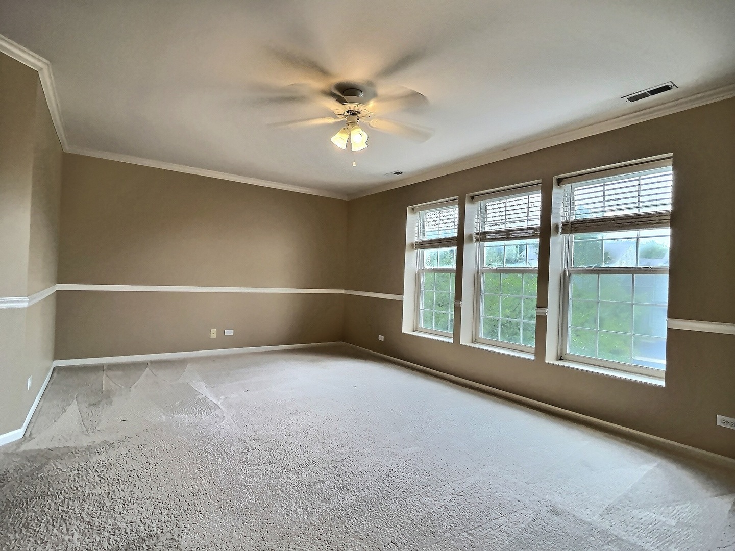 3142 Bromley Lane, Aurora, IL 60502