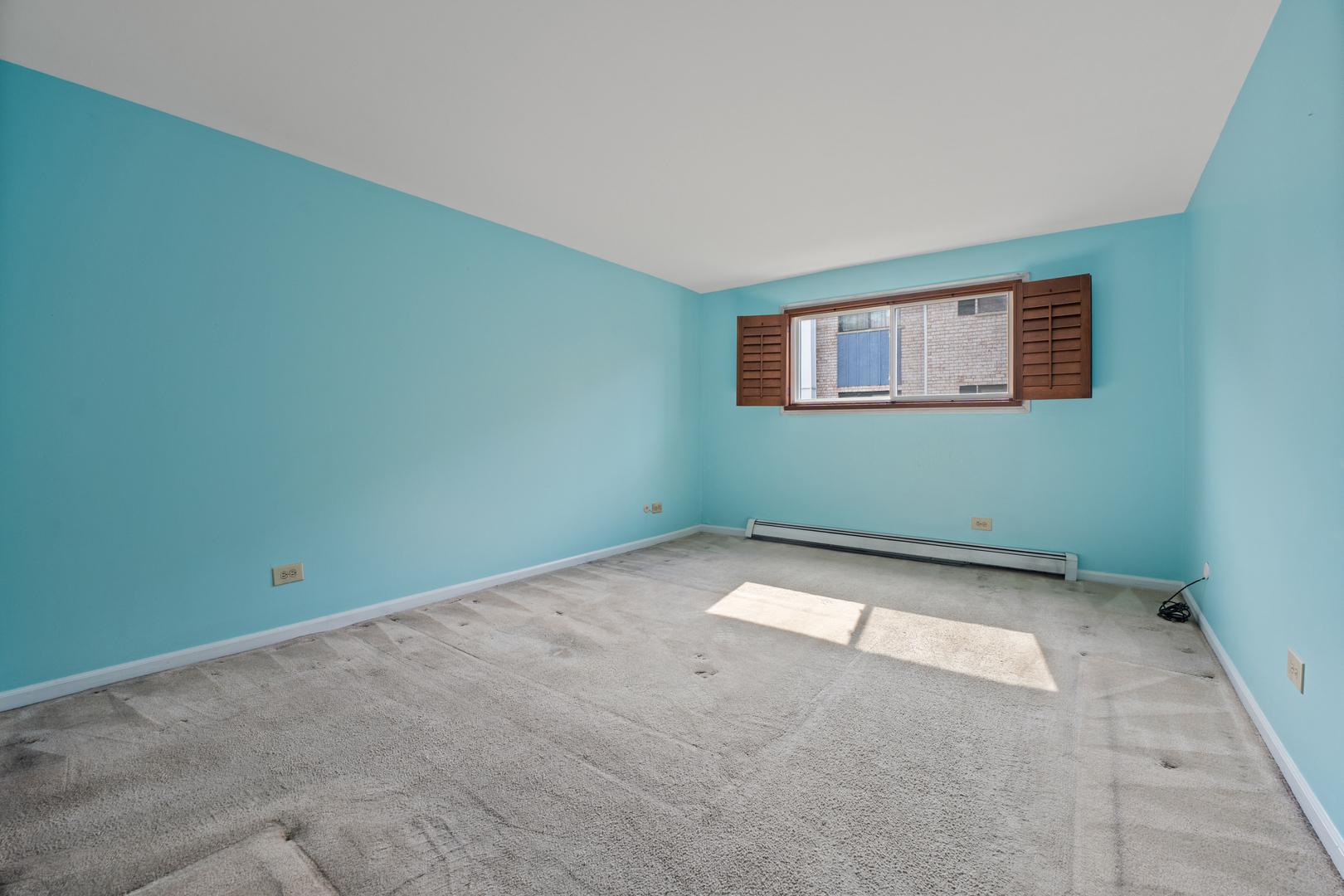 8511 W Catherine Avenue #287, Chicago, IL 60656