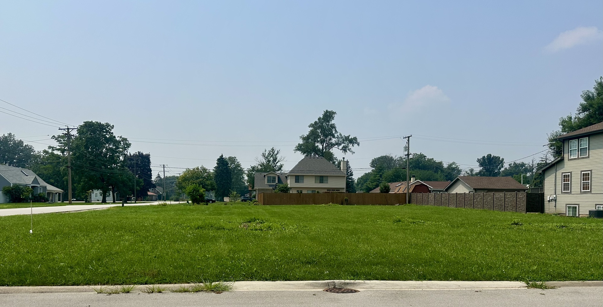 000 Ridgewood Avenue, Bensenville, IL 60106