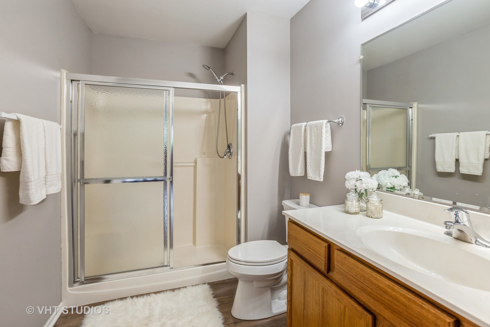 881 N Swift Road #106, Addison, IL 60101