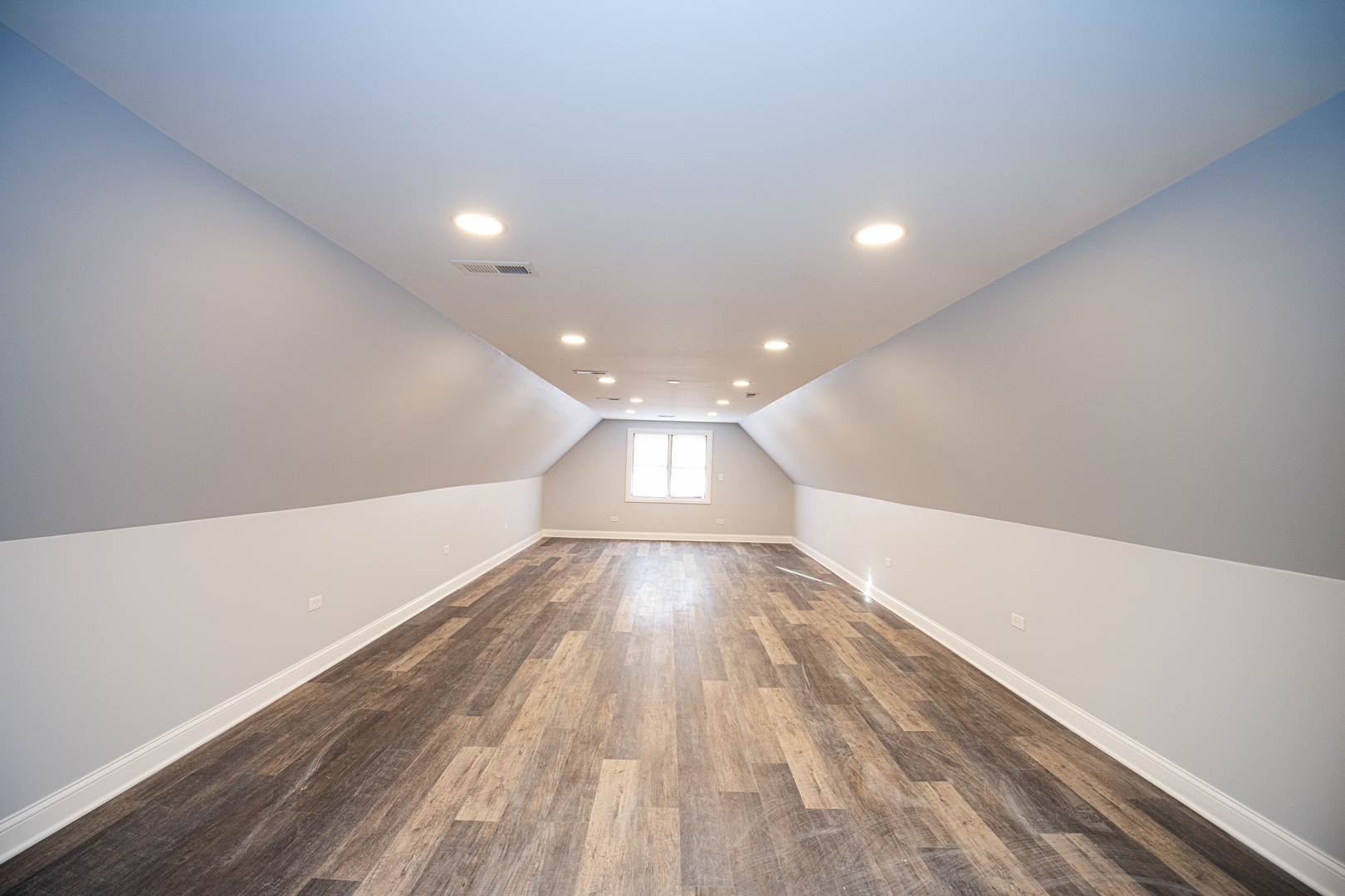 10151 S Avenue M, Chicago, IL 60617