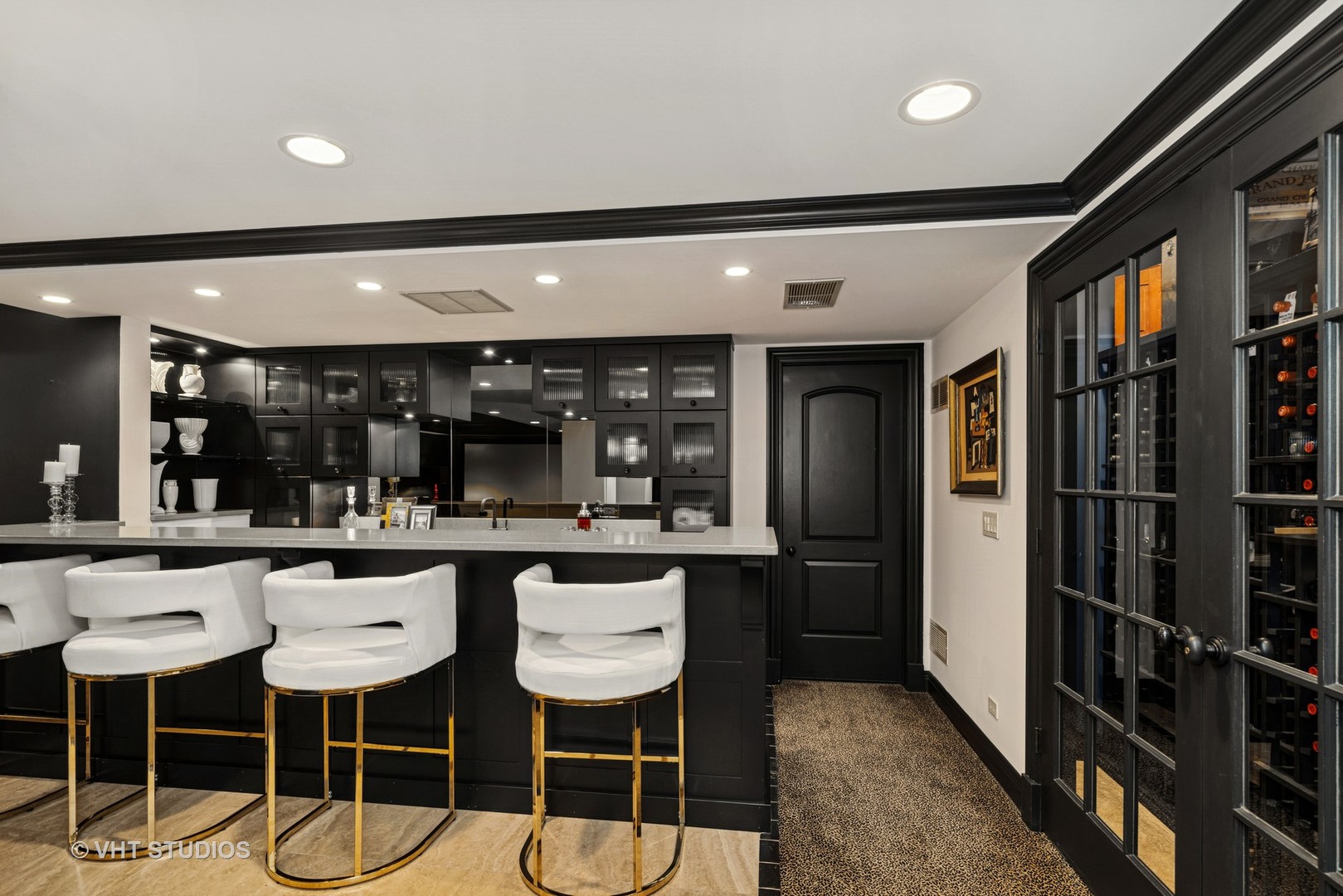 14875 Creekside Path, Green Oaks, IL 60048