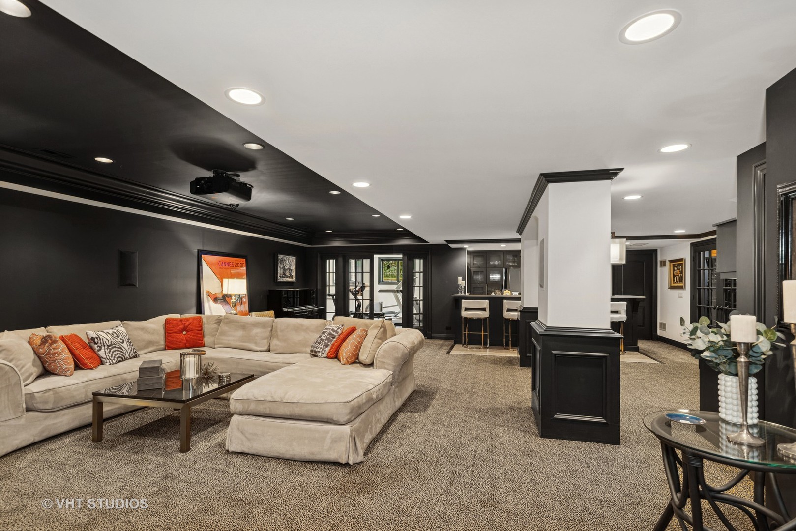 14875 Creekside Path, Green Oaks, IL 60048