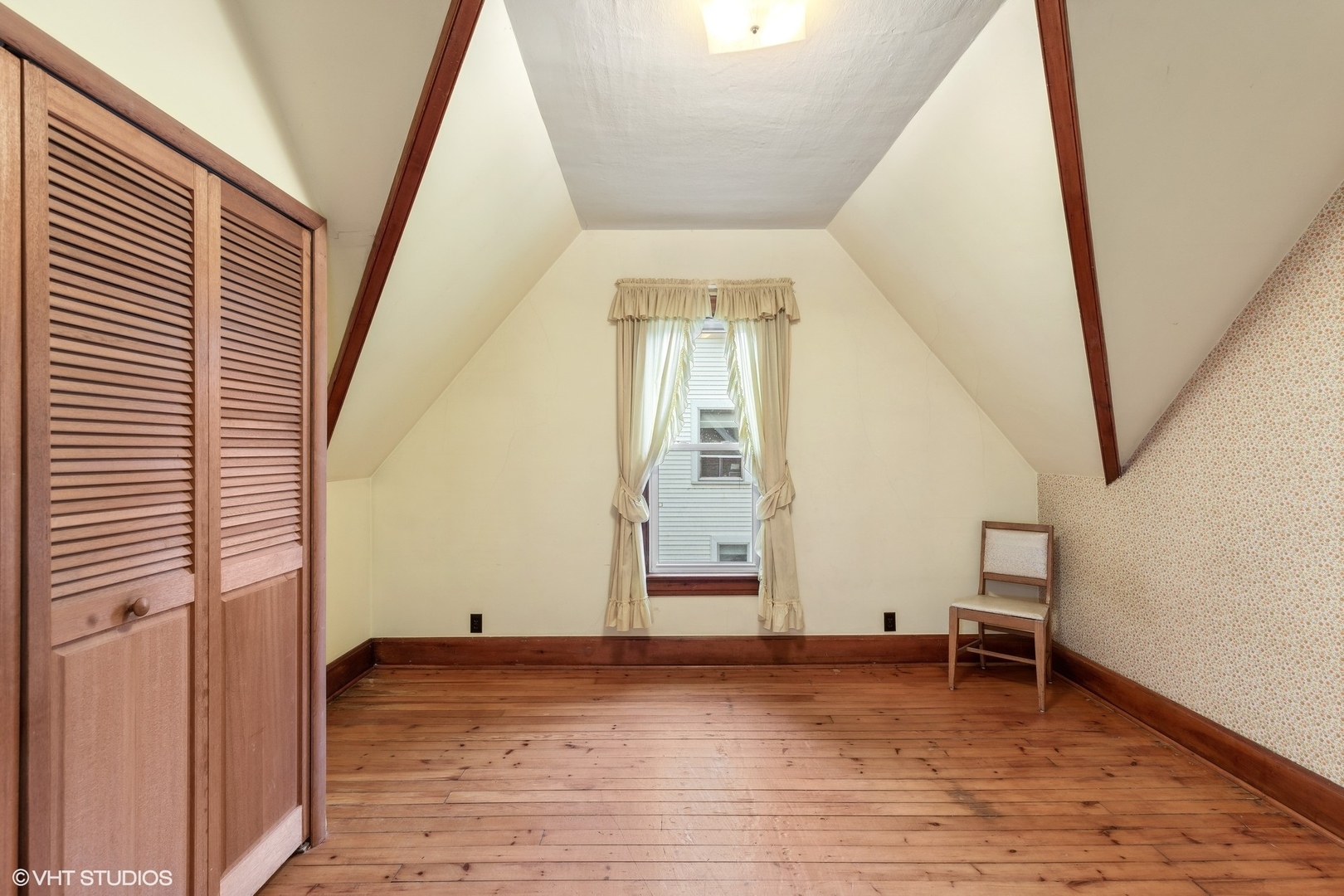 309 E Corning Avenue, Peotone, IL 60468