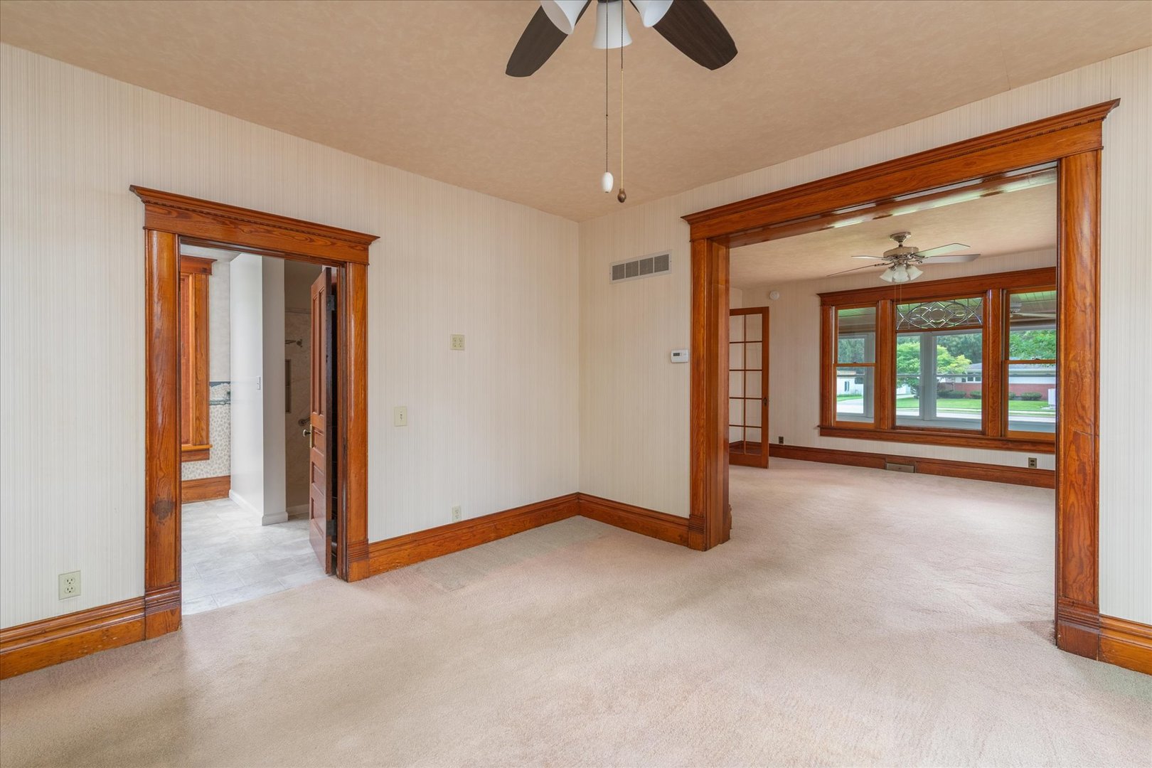 443 E Peru Street, Princeton, IL 61356