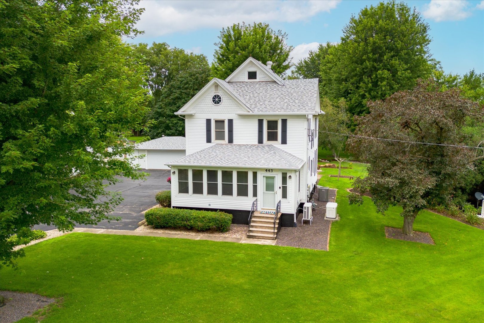 443 E Peru Street, Princeton, IL 61356