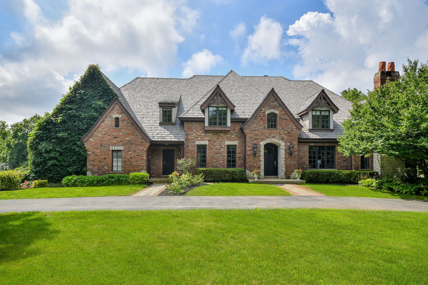 34W791 Army Trail Road, Wayne, IL 60184