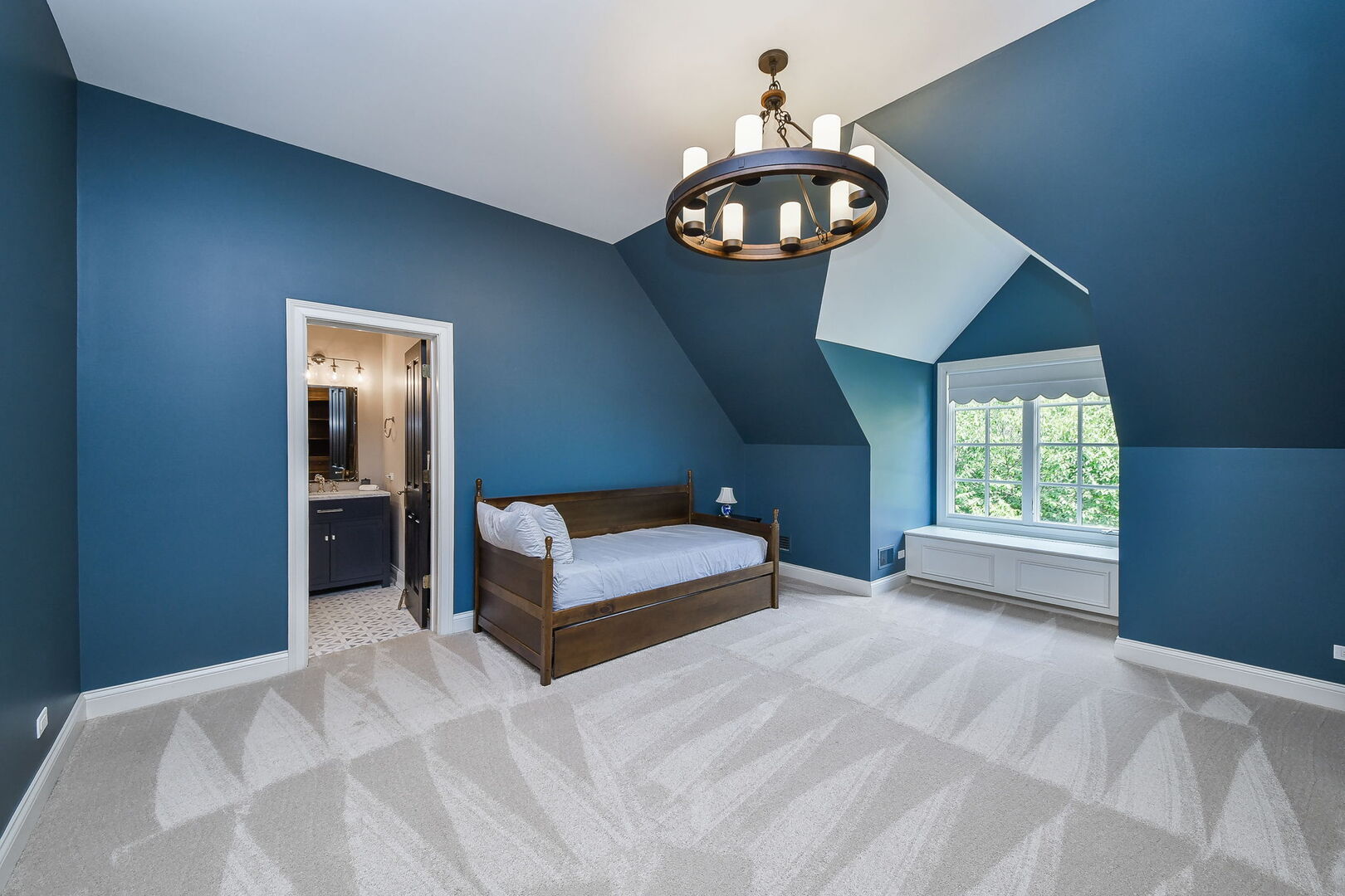 34W791 Army Trail Road, Wayne, IL 60184