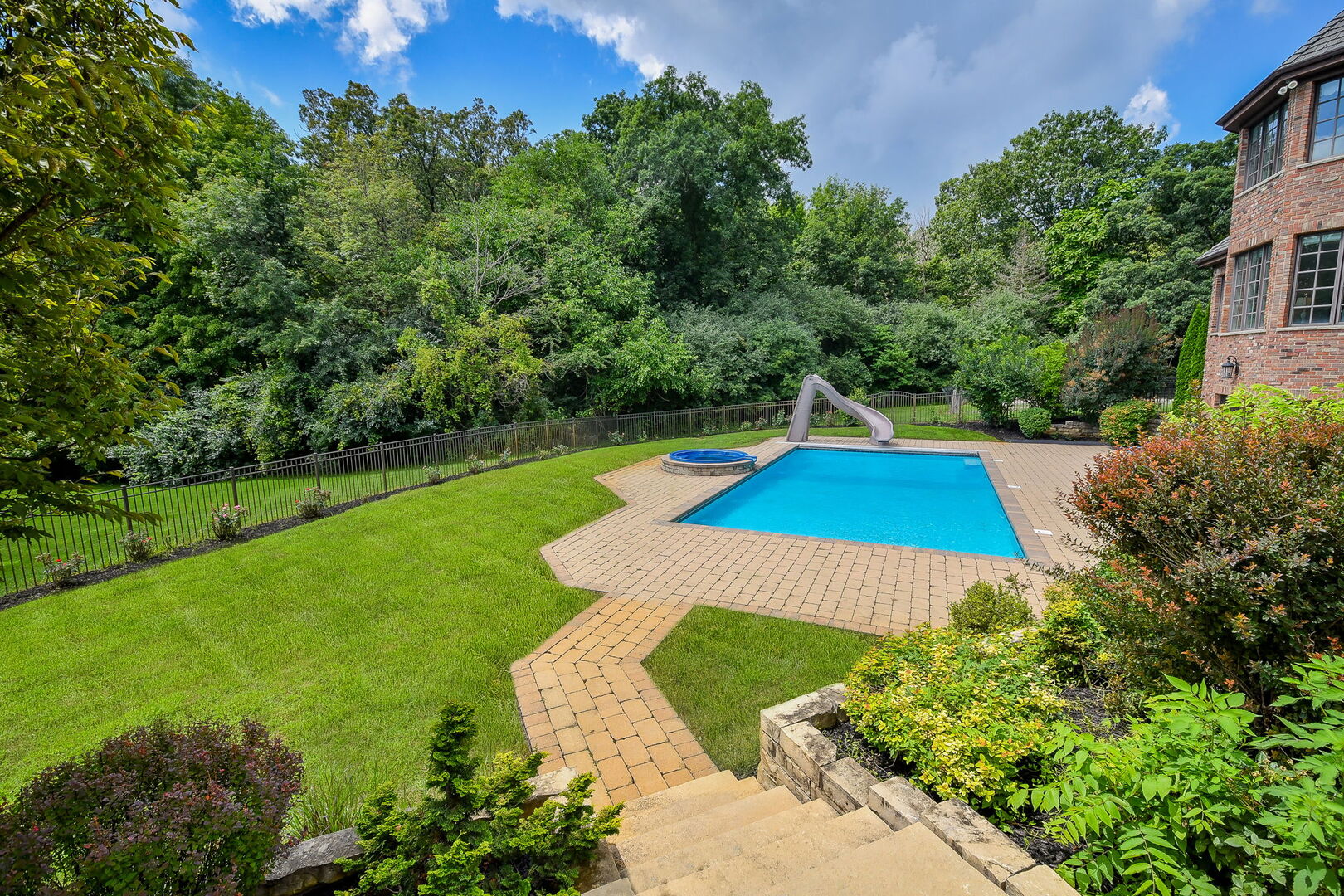 34W791 Army Trail Road, Wayne, IL 60184