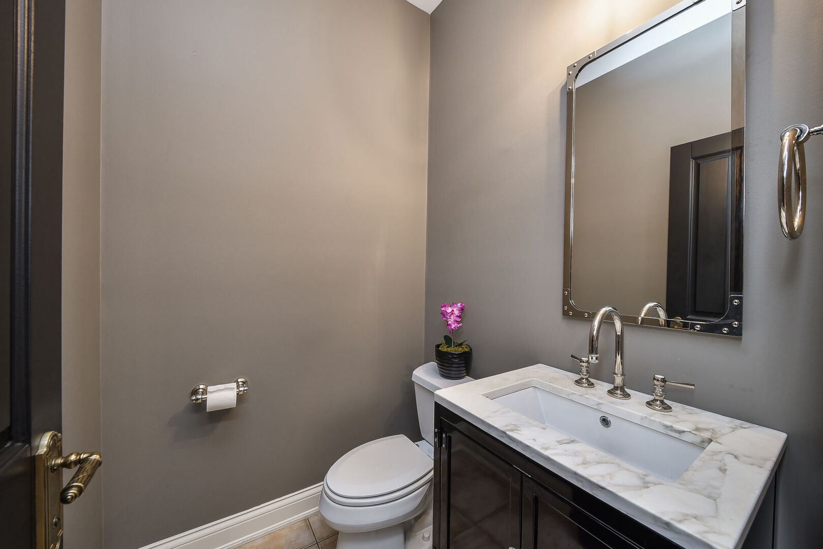 34W791 Army Trail Road, Wayne, IL 60184