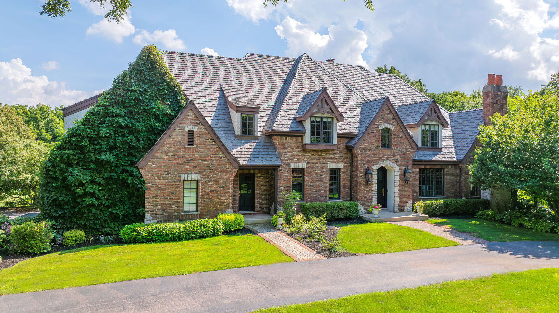 34W791 Army Trail Road, Wayne, IL 60184