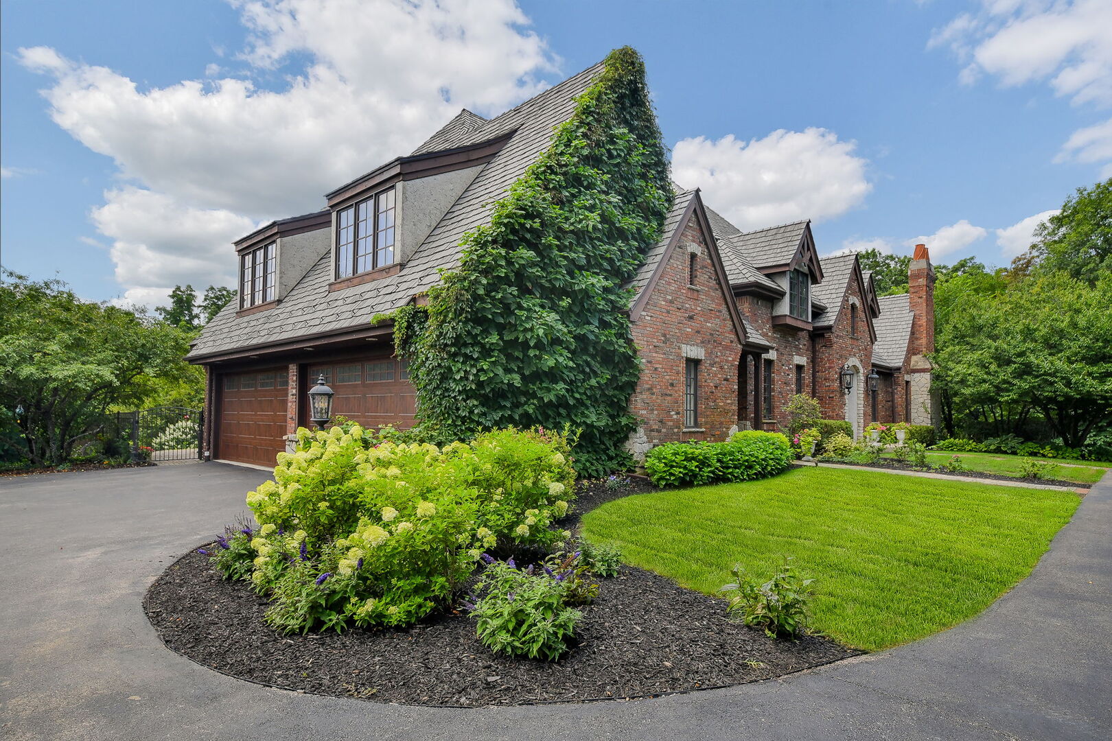 34W791 Army Trail Road, Wayne, IL 60184