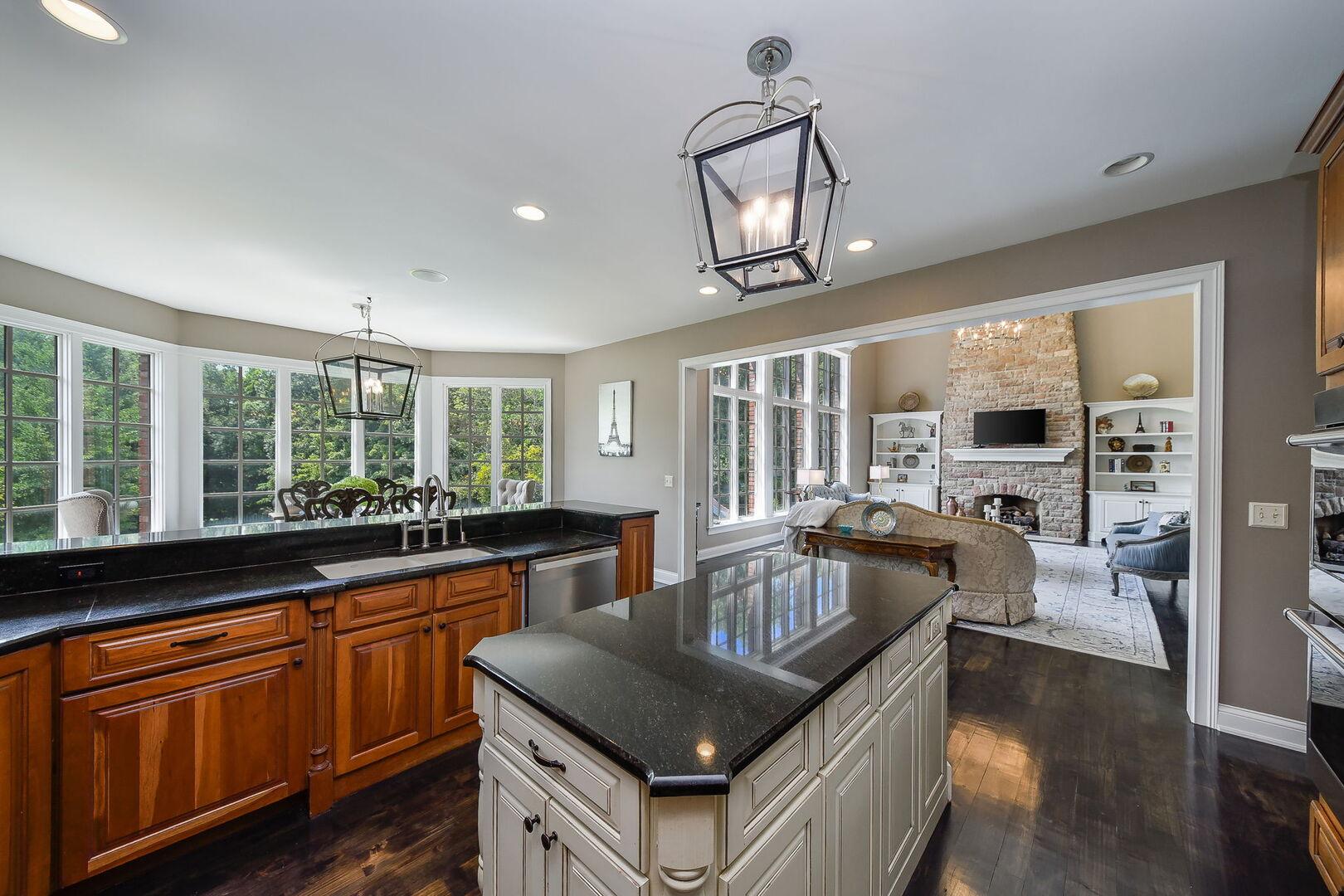 34W791 Army Trail Road, Wayne, IL 60184