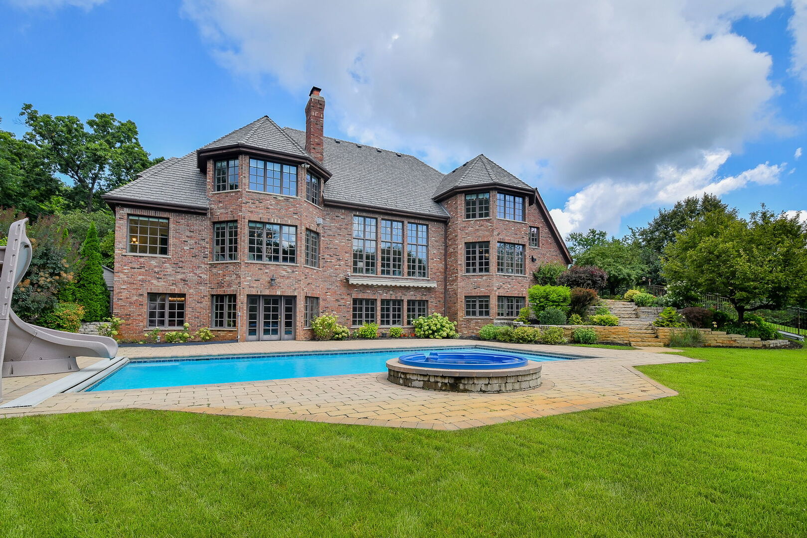 34W791 Army Trail Road, Wayne, IL 60184