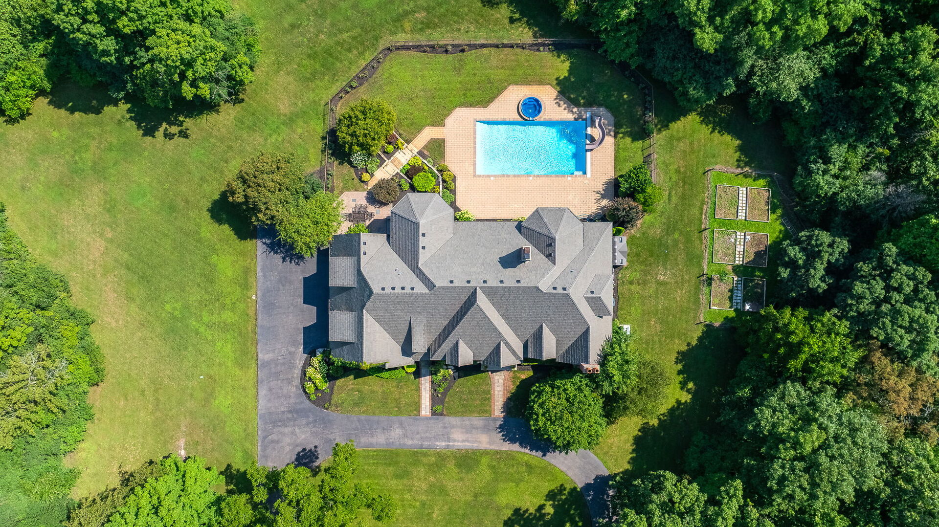 34W791 Army Trail Road, Wayne, IL 60184