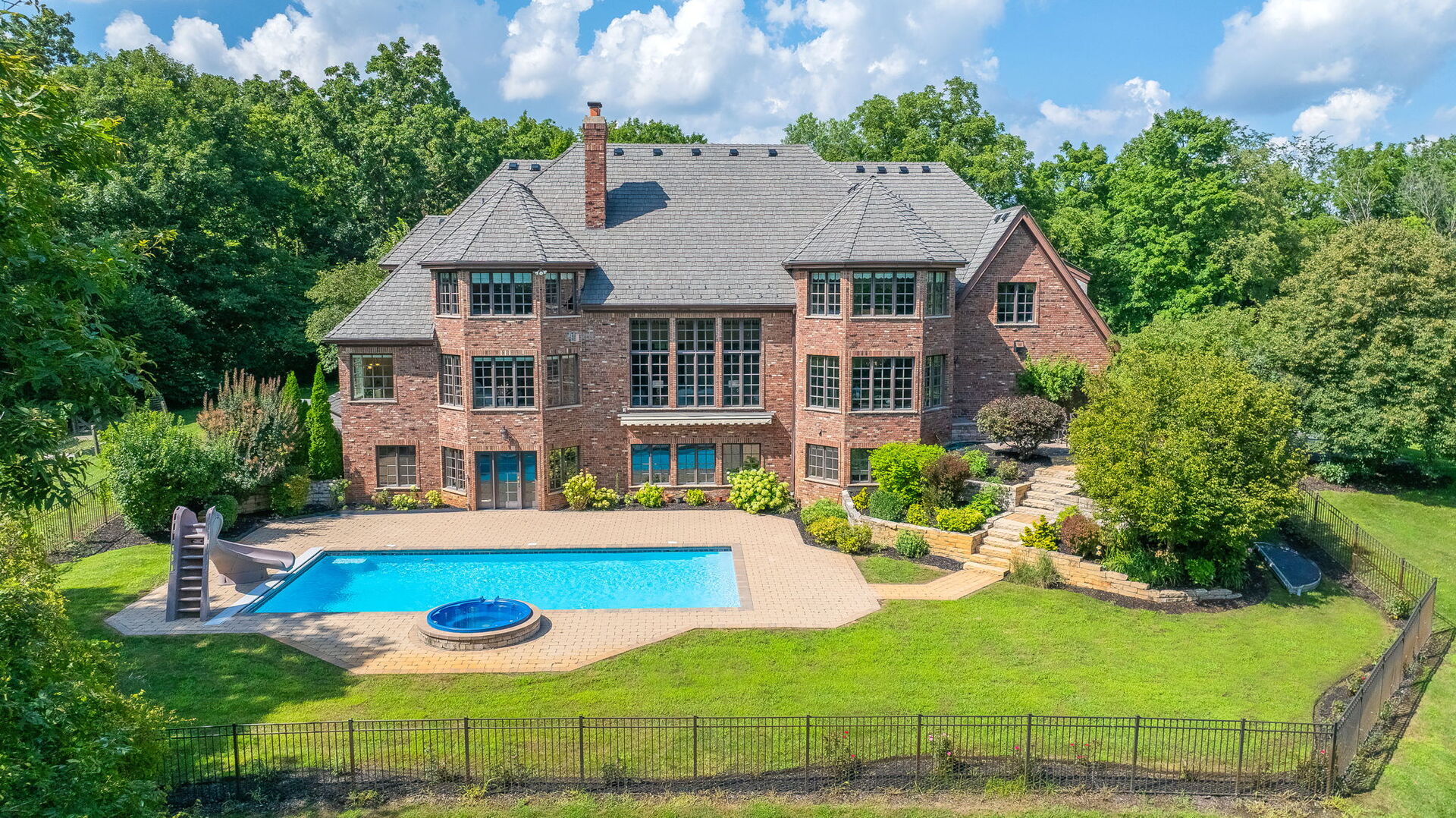 34W791 Army Trail Road, Wayne, IL 60184