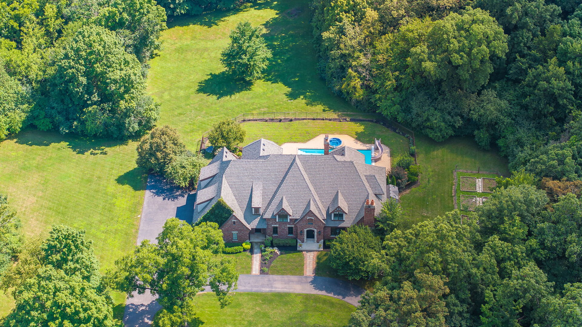 34W791 Army Trail Road, Wayne, IL 60184