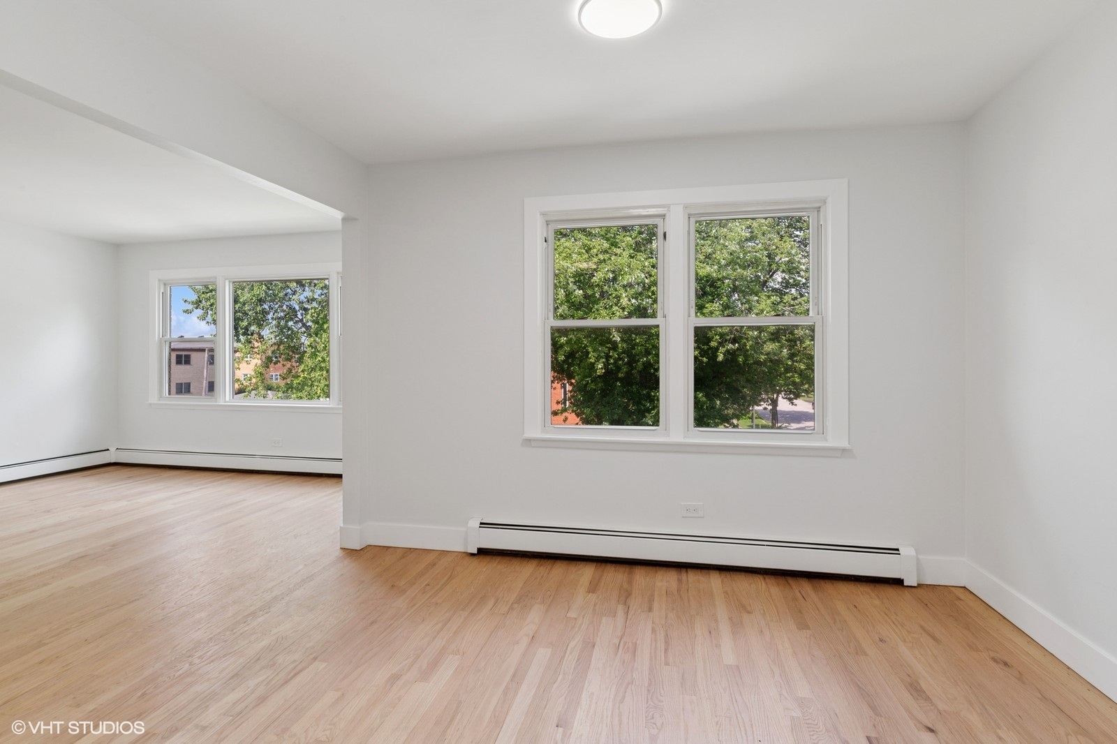 512 W Ida Court #2, Mount Prospect, IL 60056