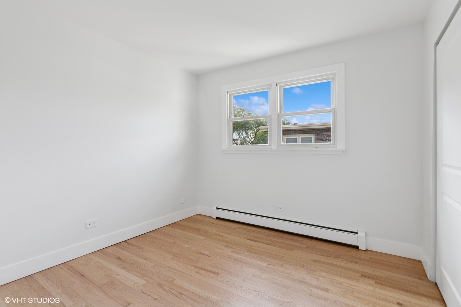 512 W Ida Court #2, Mount Prospect, IL 60056