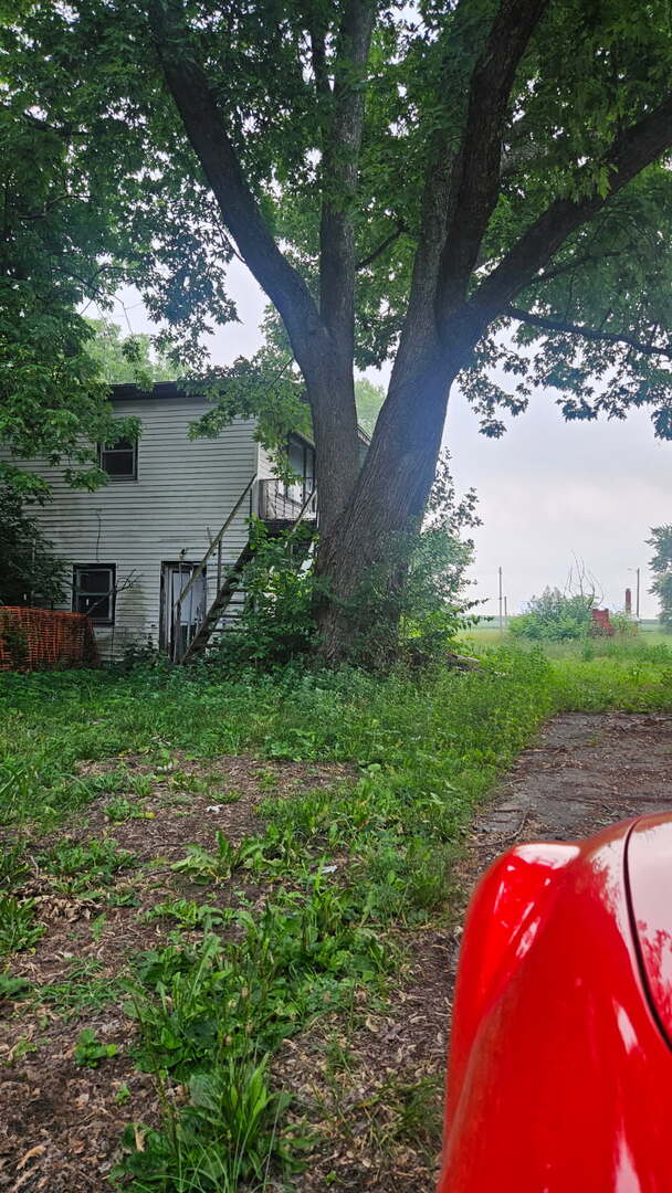 483 S 4th Street, Sheldon, IL 60966