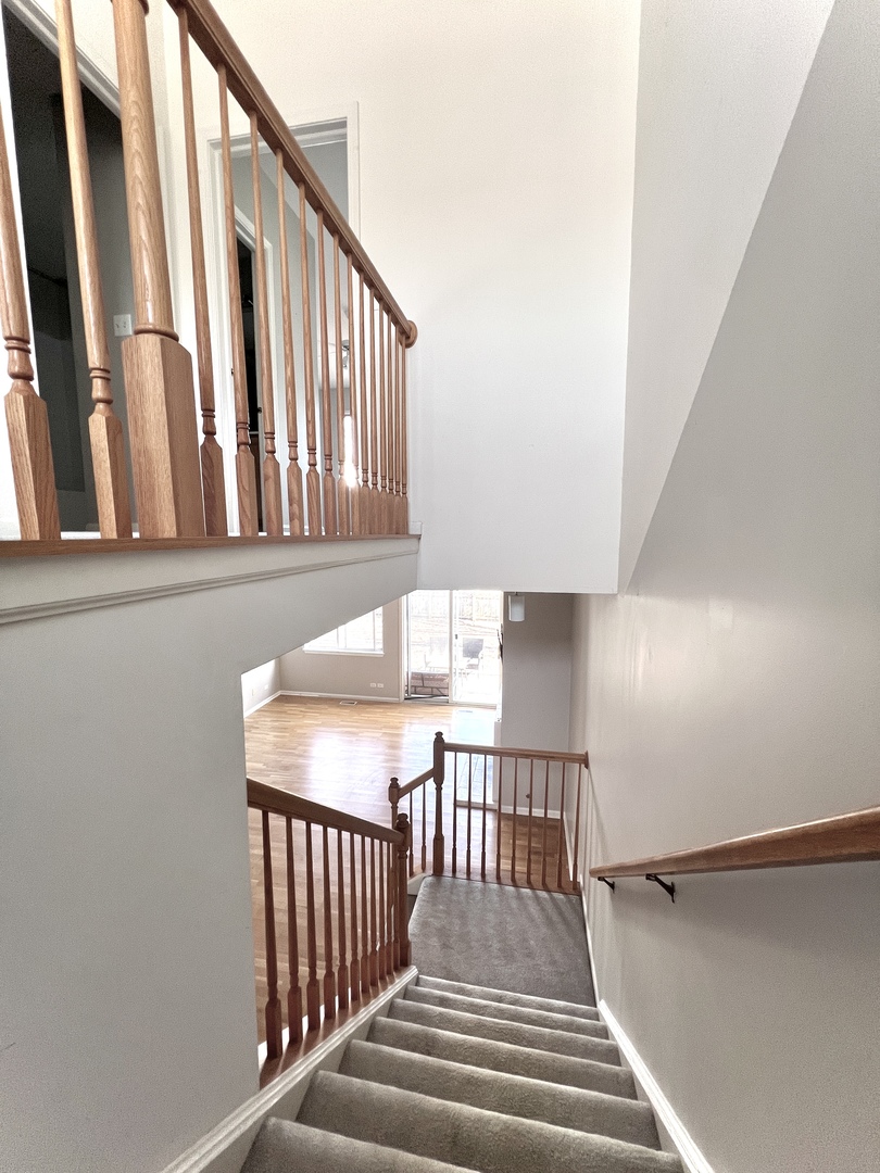 2130 Fulham Drive, Naperville, IL 60564