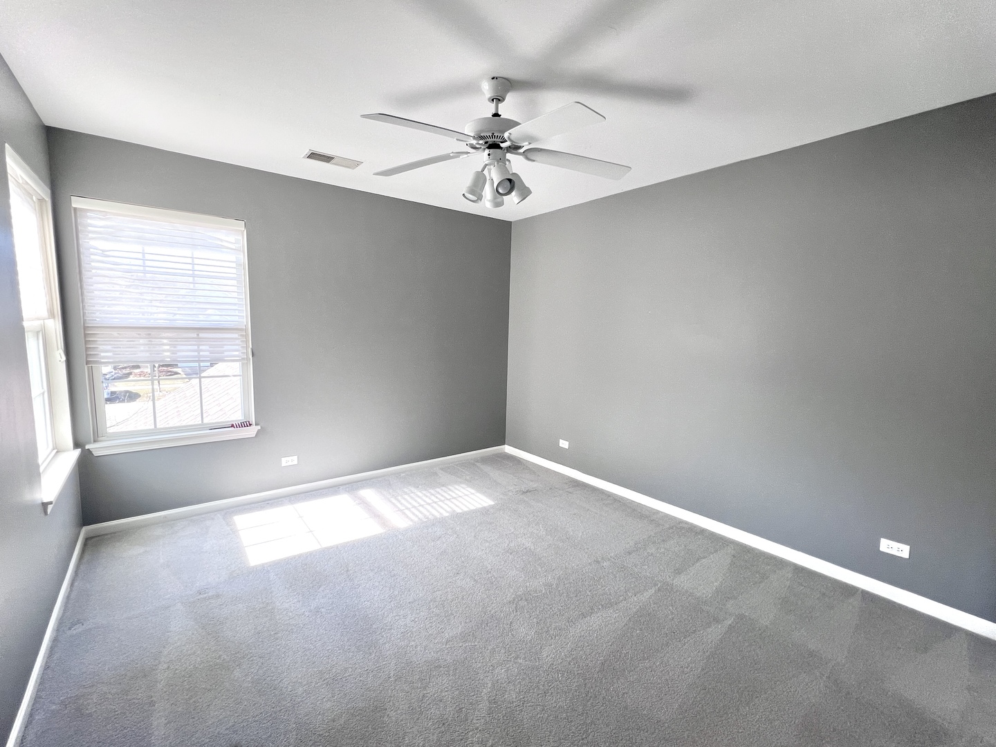 2130 Fulham Drive, Naperville, IL 60564