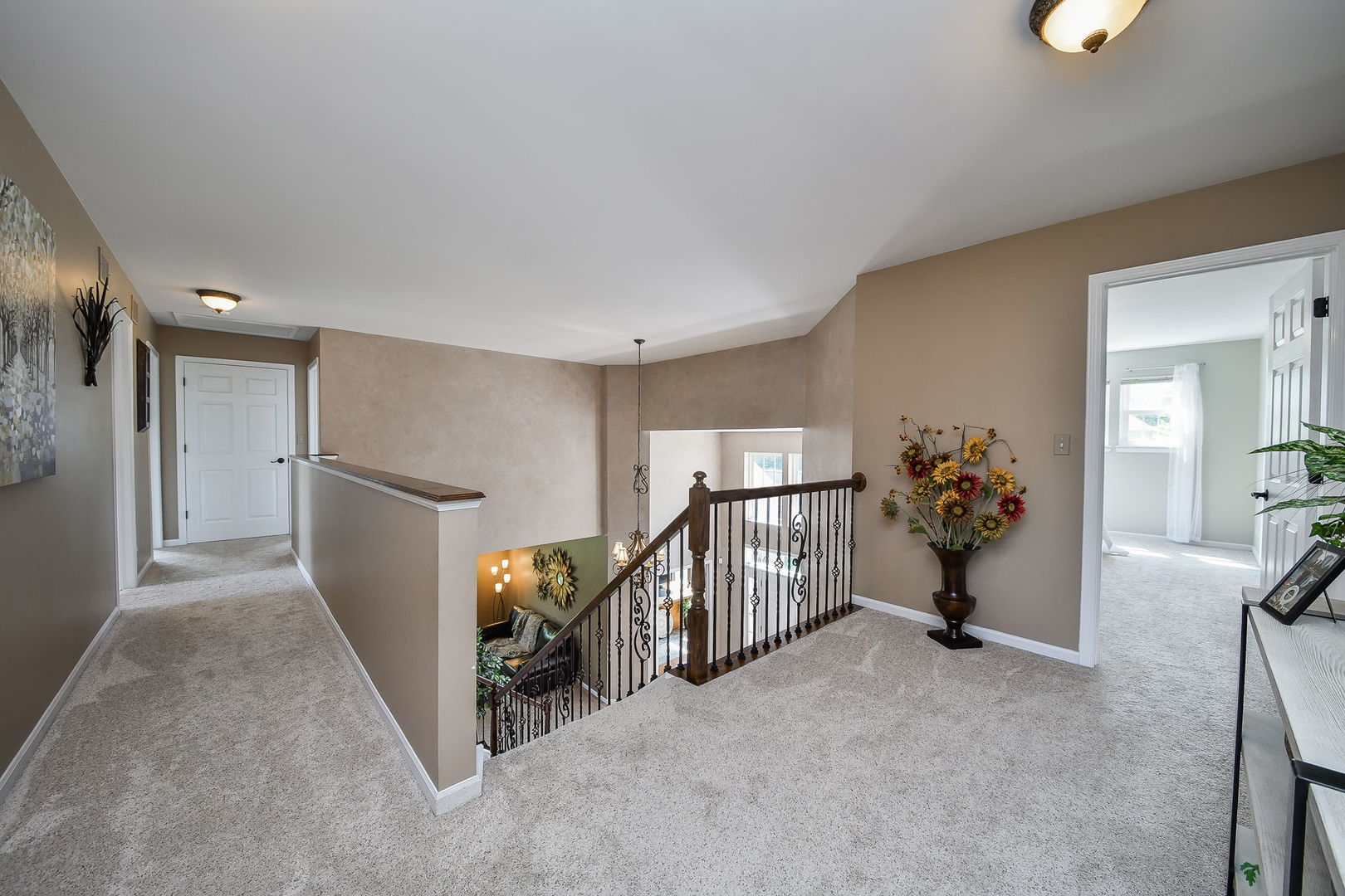 2925 Andrus Drive, West Chicago, IL 60185