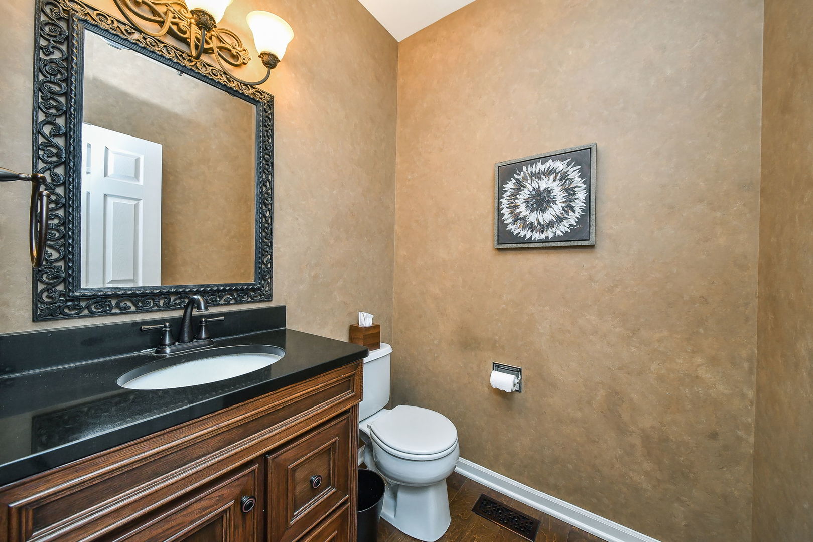 2925 Andrus Drive, West Chicago, IL 60185