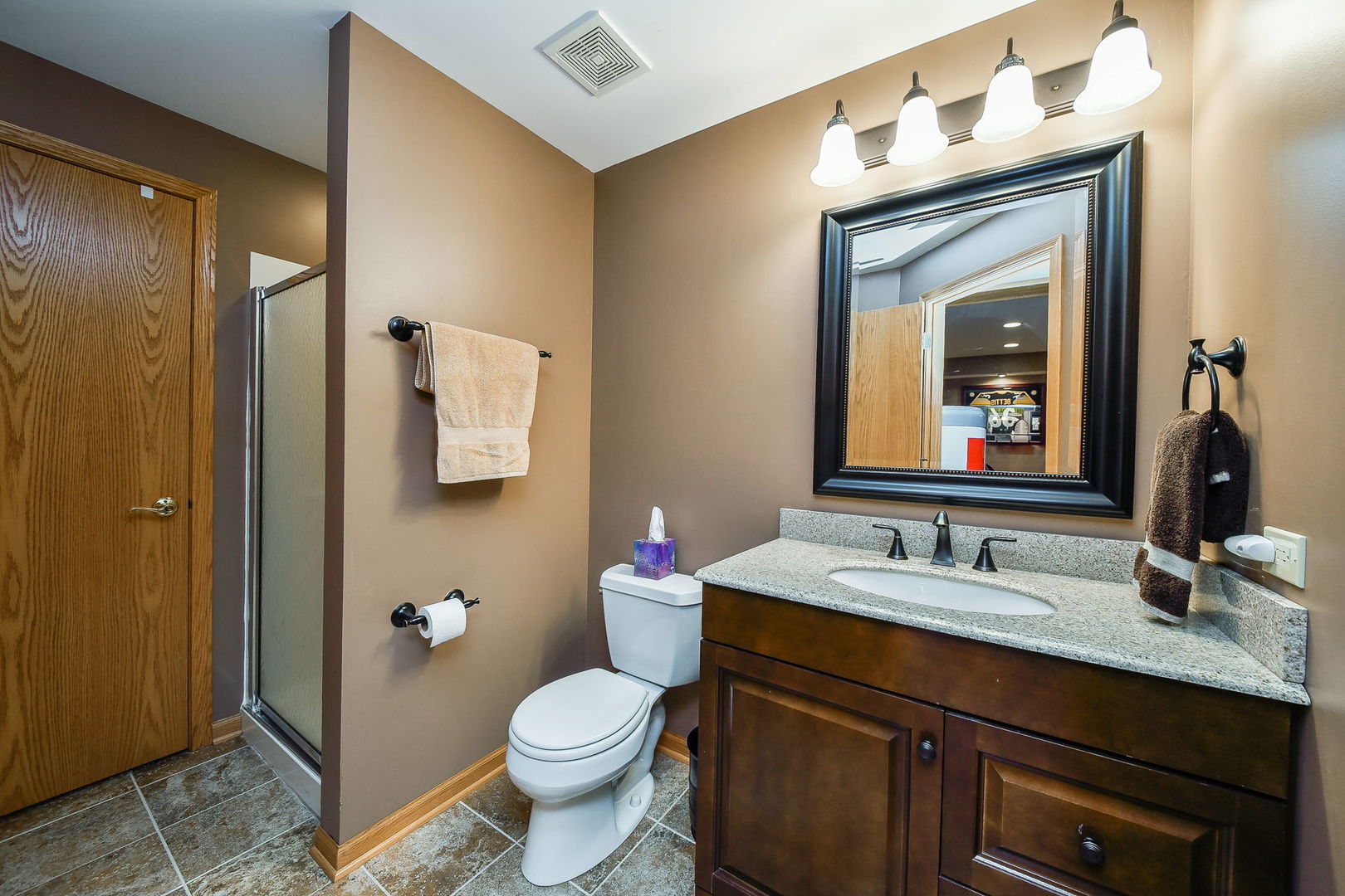 2925 Andrus Drive, West Chicago, IL 60185