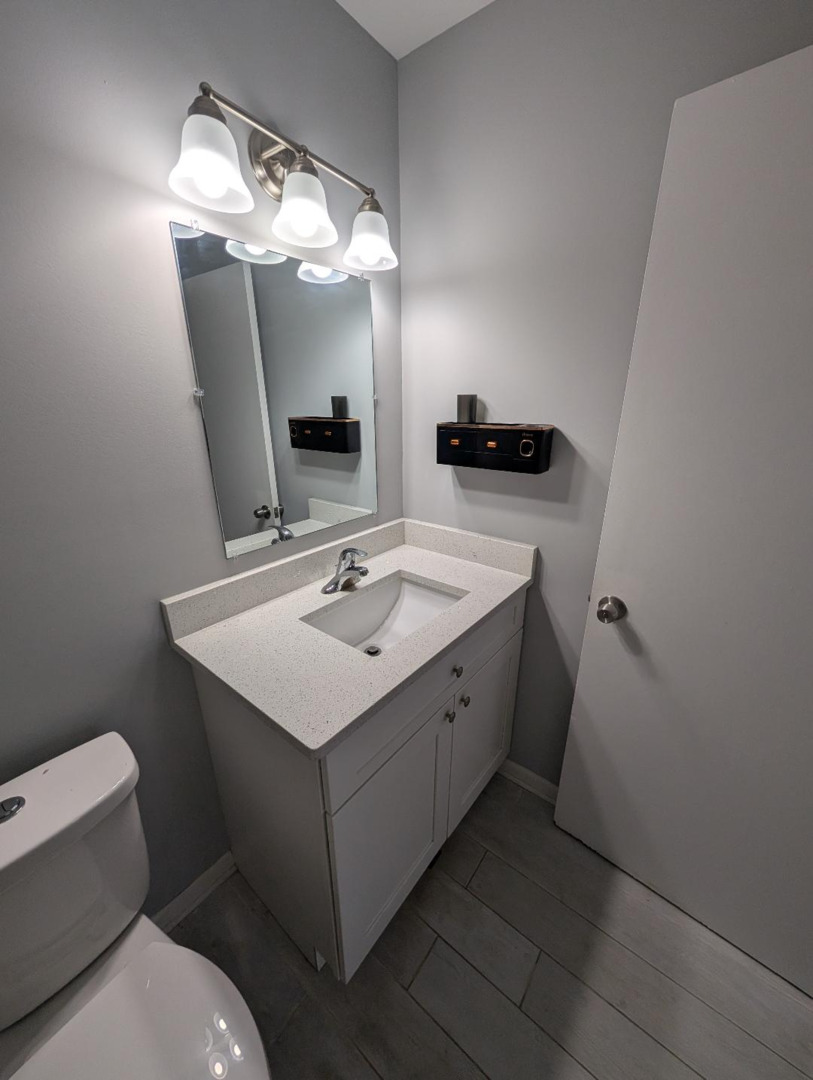 11245 S Harlem Avenue #C10, Worth, IL 60482