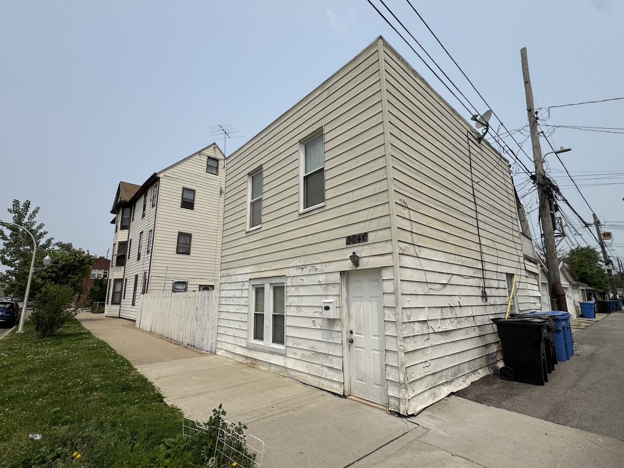 3801 N Albany Avenue, Chicago, IL 60618