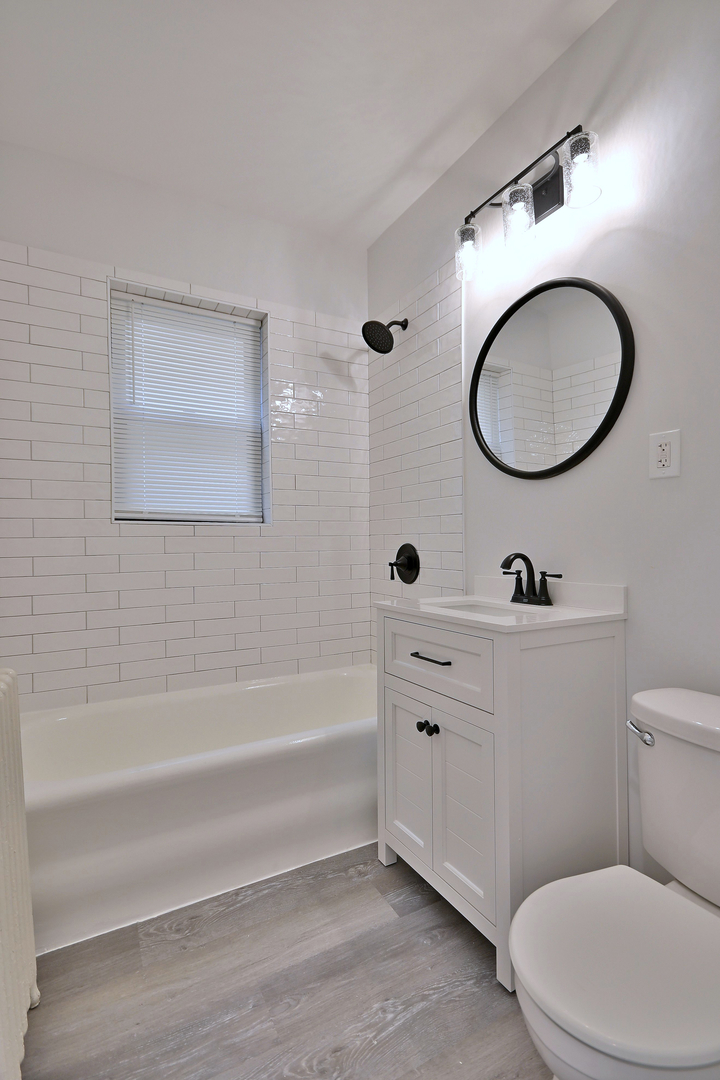 1619 Oak Park Avenue, Berwyn, IL 60402