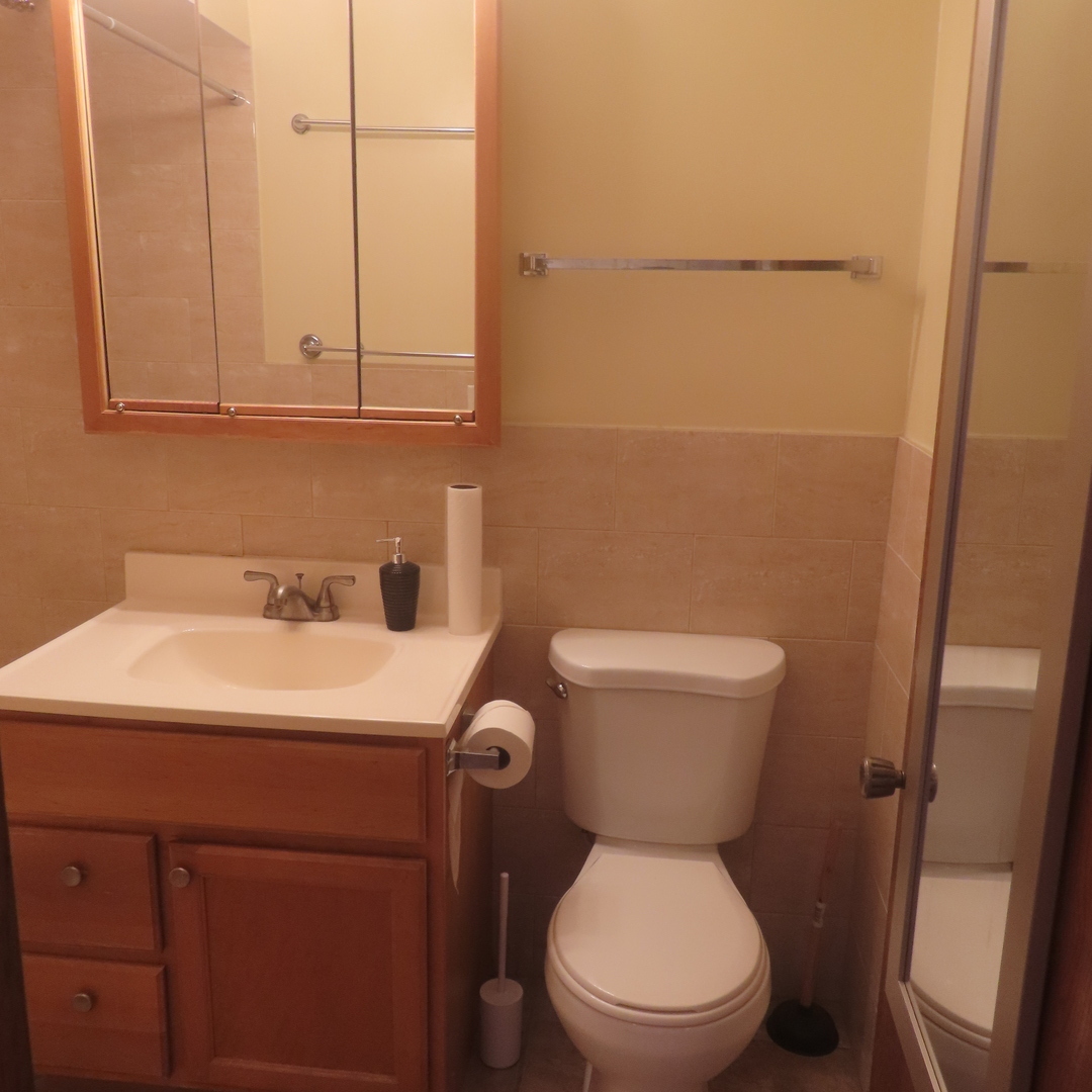 7234 W North Avenue #1008, Elmwood Park, IL 60707