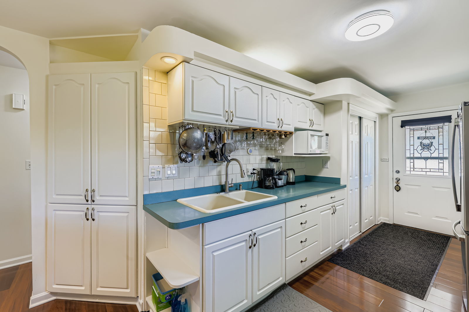 963 S Fletcher Drive, Wheeling, IL 60090