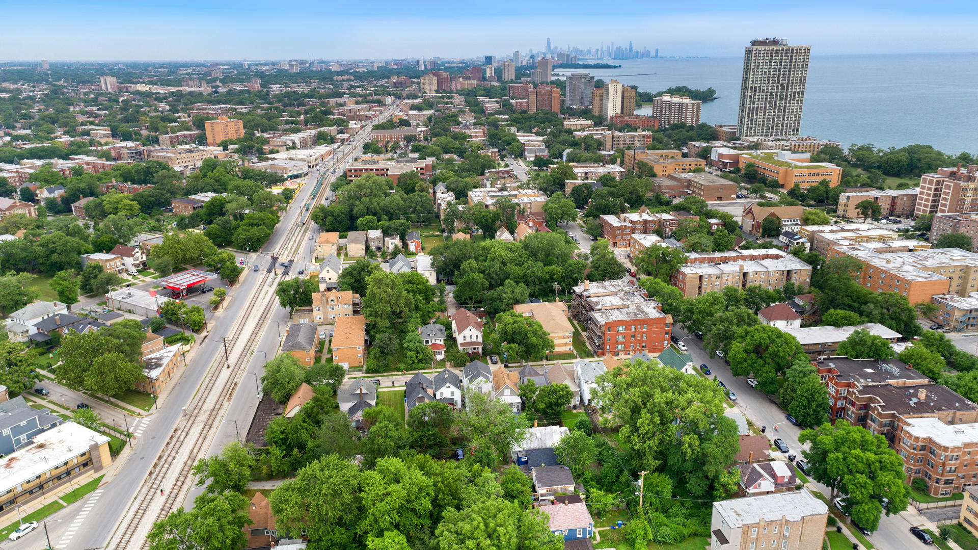 7652 1/2 S Coles Avenue, Chicago, IL 60649