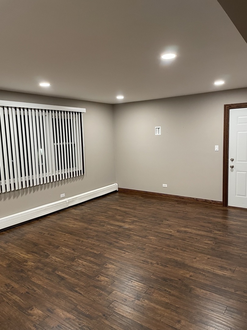 10301 Mcvicker Avenue, Chicago Ridge, IL 60415