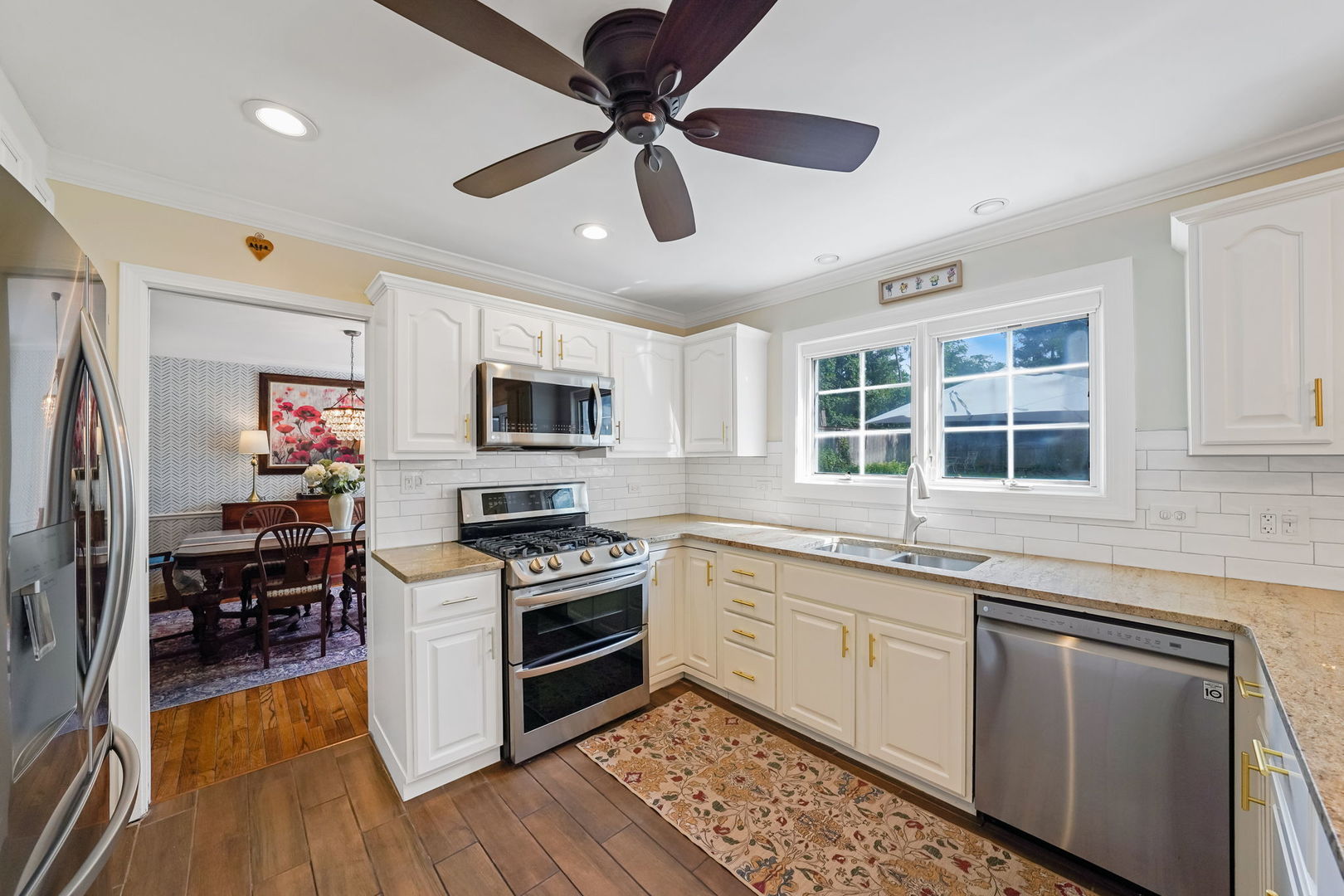 1S771 Carrol Gate Road, Wheaton, IL 60189