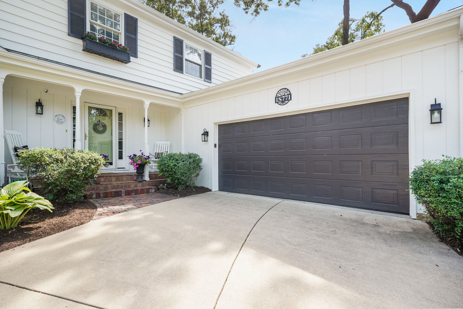 1S771 Carrol Gate Road, Wheaton, IL 60189
