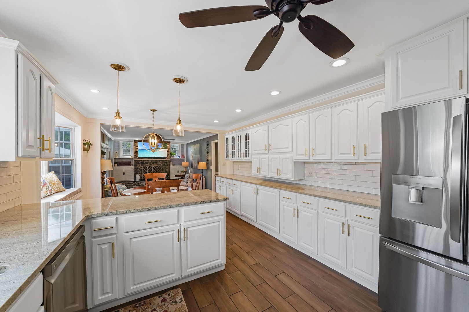1S771 Carrol Gate Road, Wheaton, IL 60189