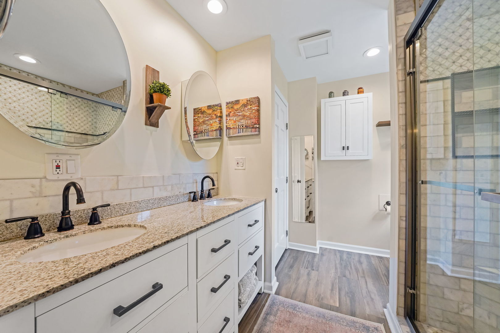 1S771 Carrol Gate Road, Wheaton, IL 60189