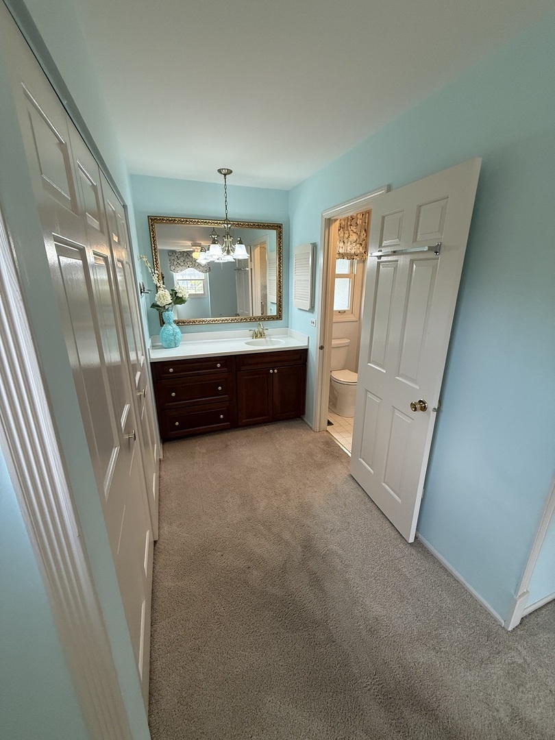 827 5th Avenue, Libertyville, IL 60048