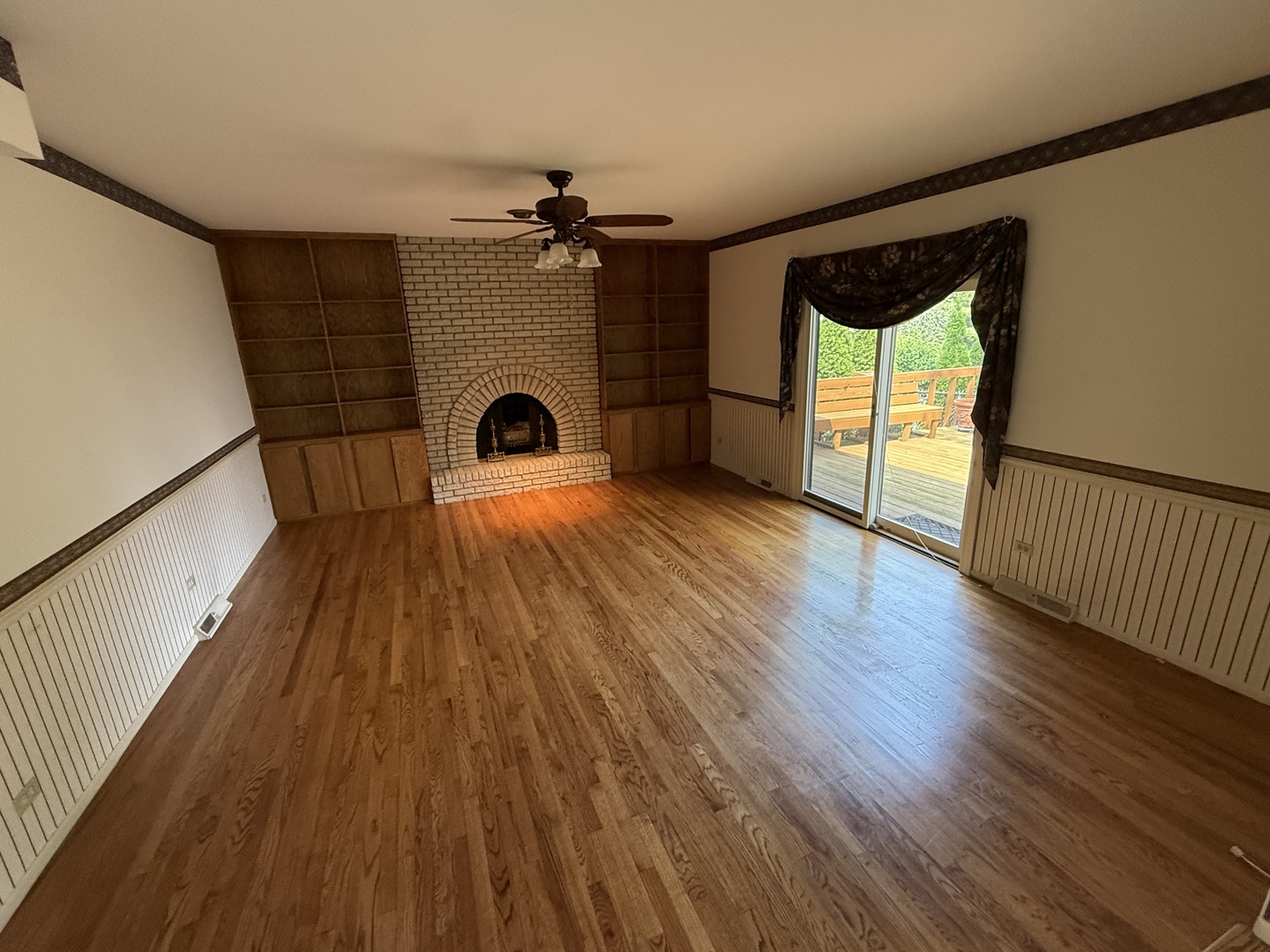 827 5th Avenue, Libertyville, IL 60048