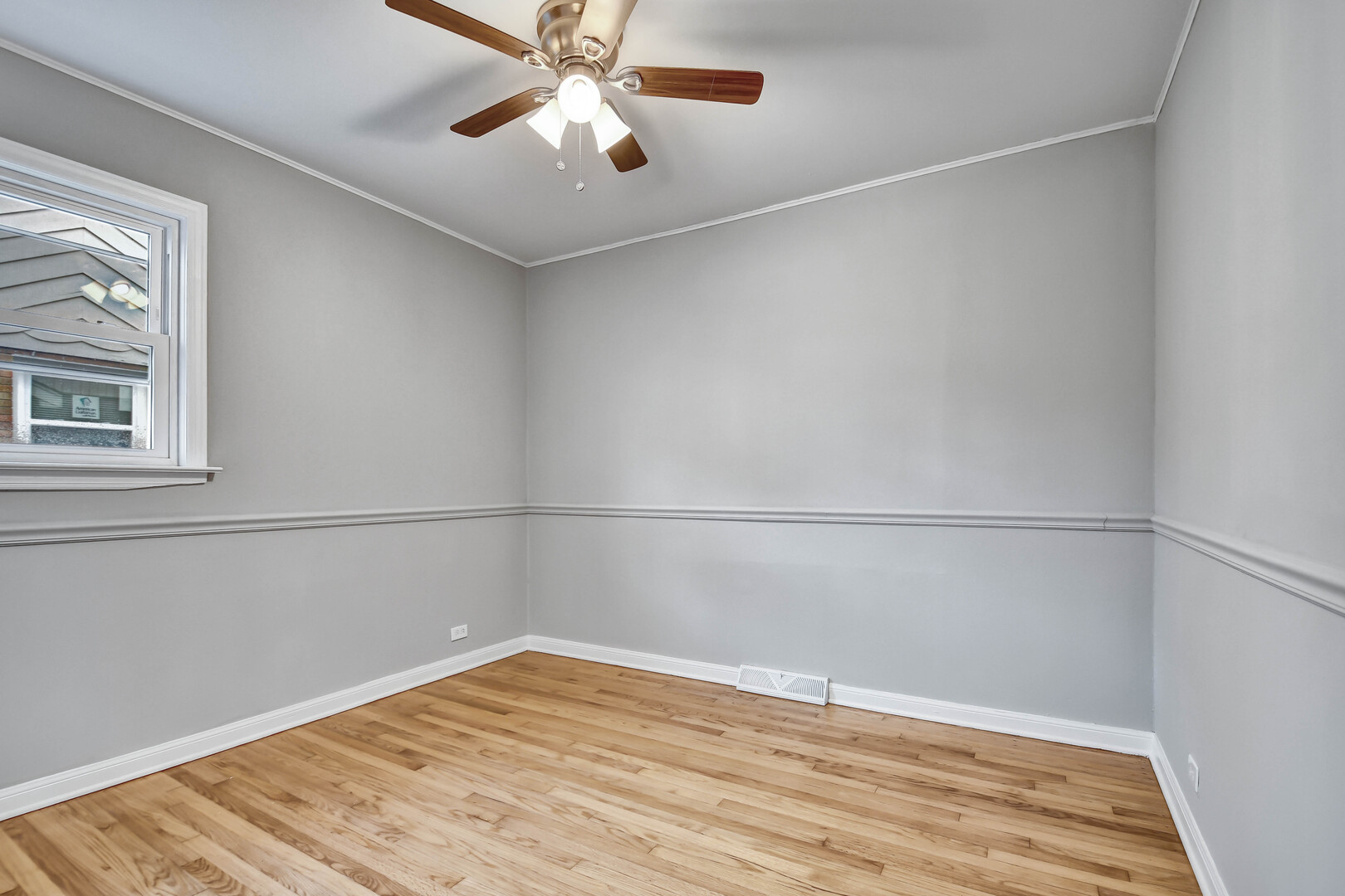 730 E 156th Street, South Holland, IL 60473