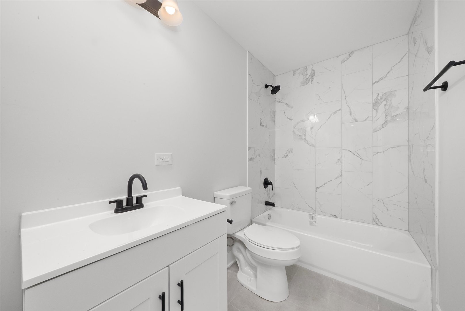 2203 220th A Street, Sauk Village, IL 60411