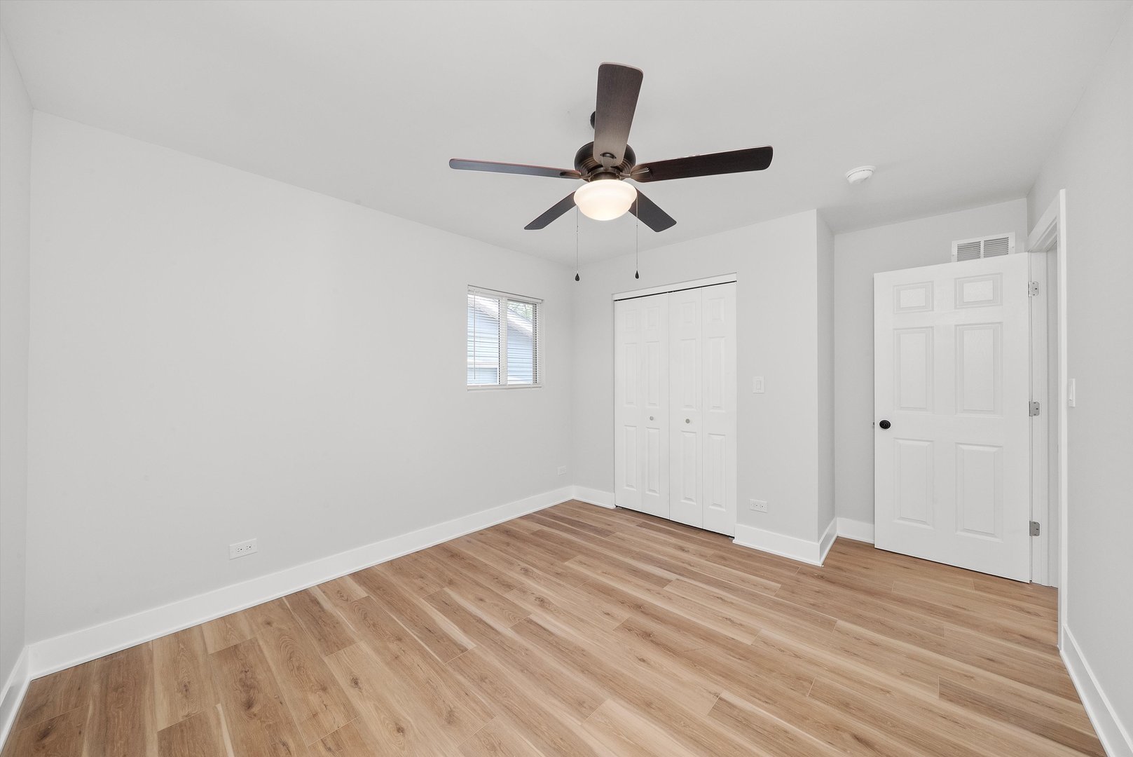 2203 220th A Street, Sauk Village, IL 60411