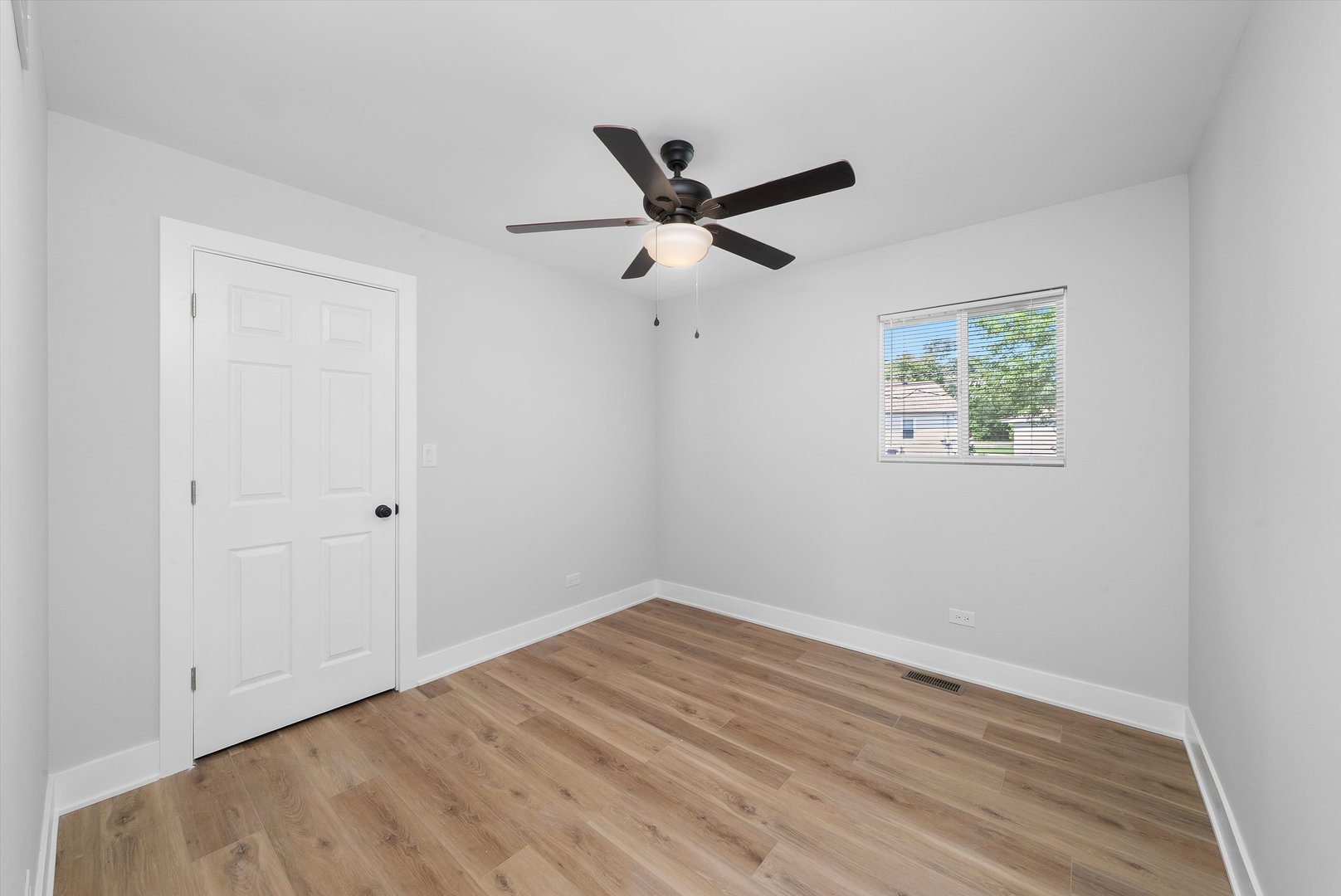 2203 220th A Street, Sauk Village, IL 60411