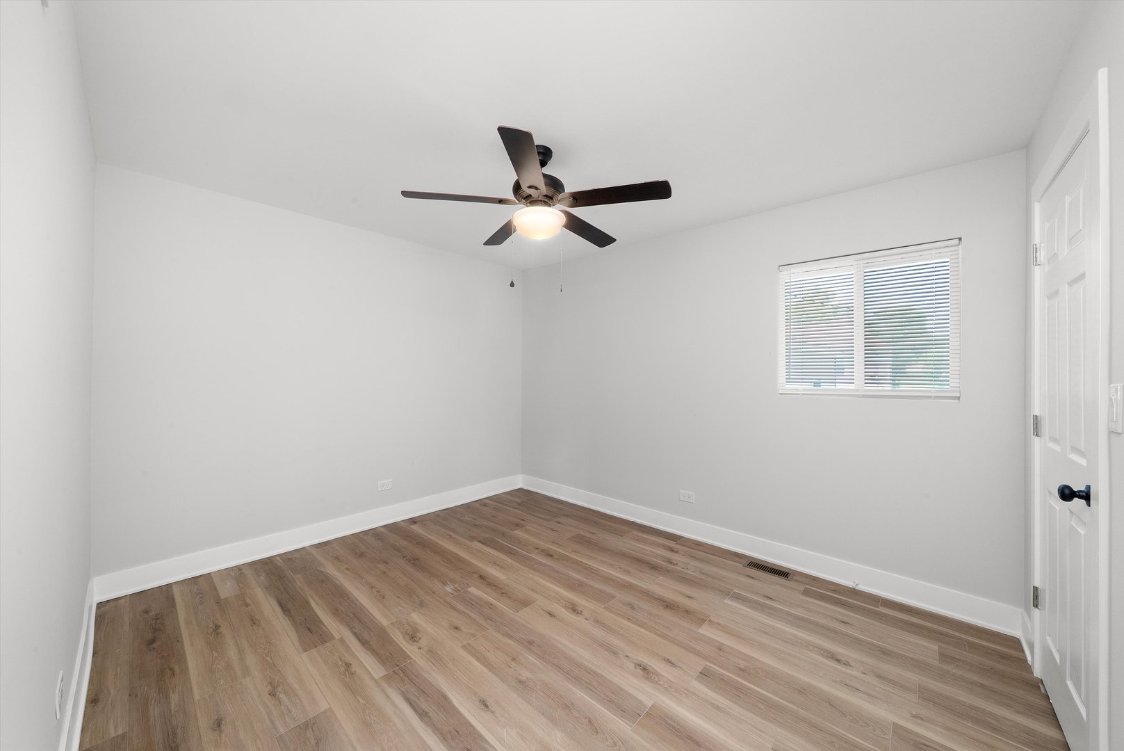 2203 220th A Street, Sauk Village, IL 60411