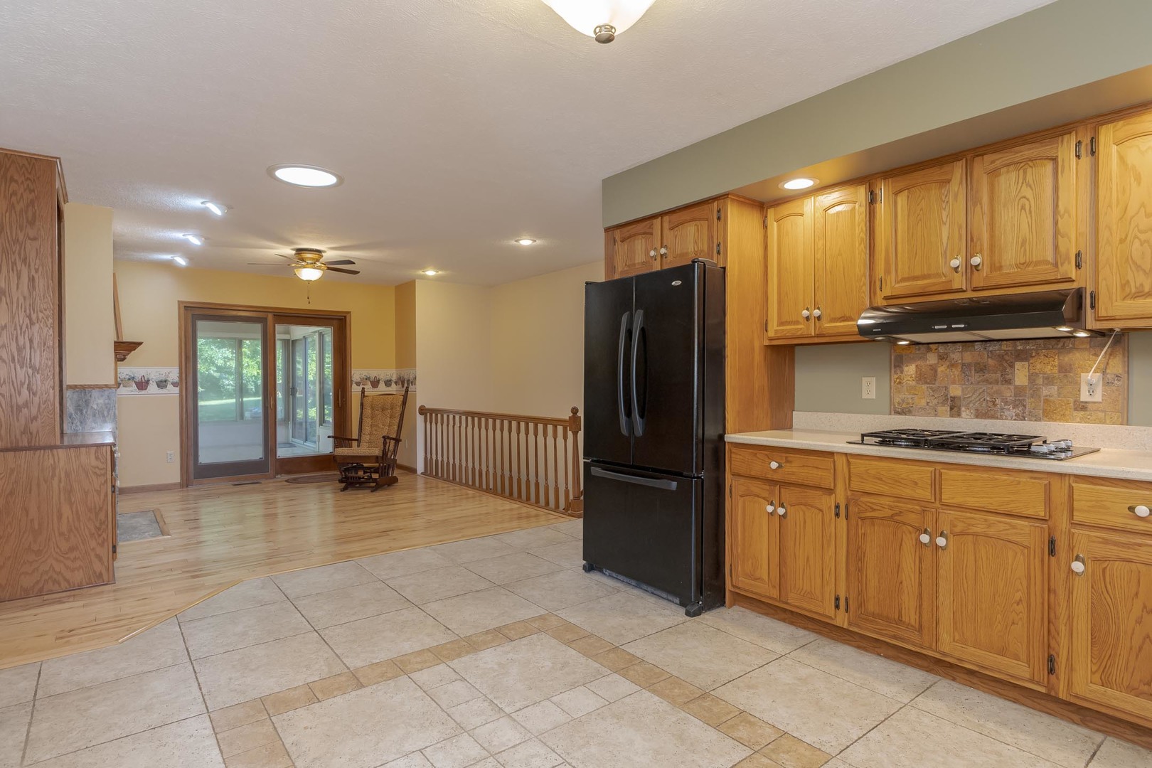 9222 Abbey Way, Downs, IL 61736